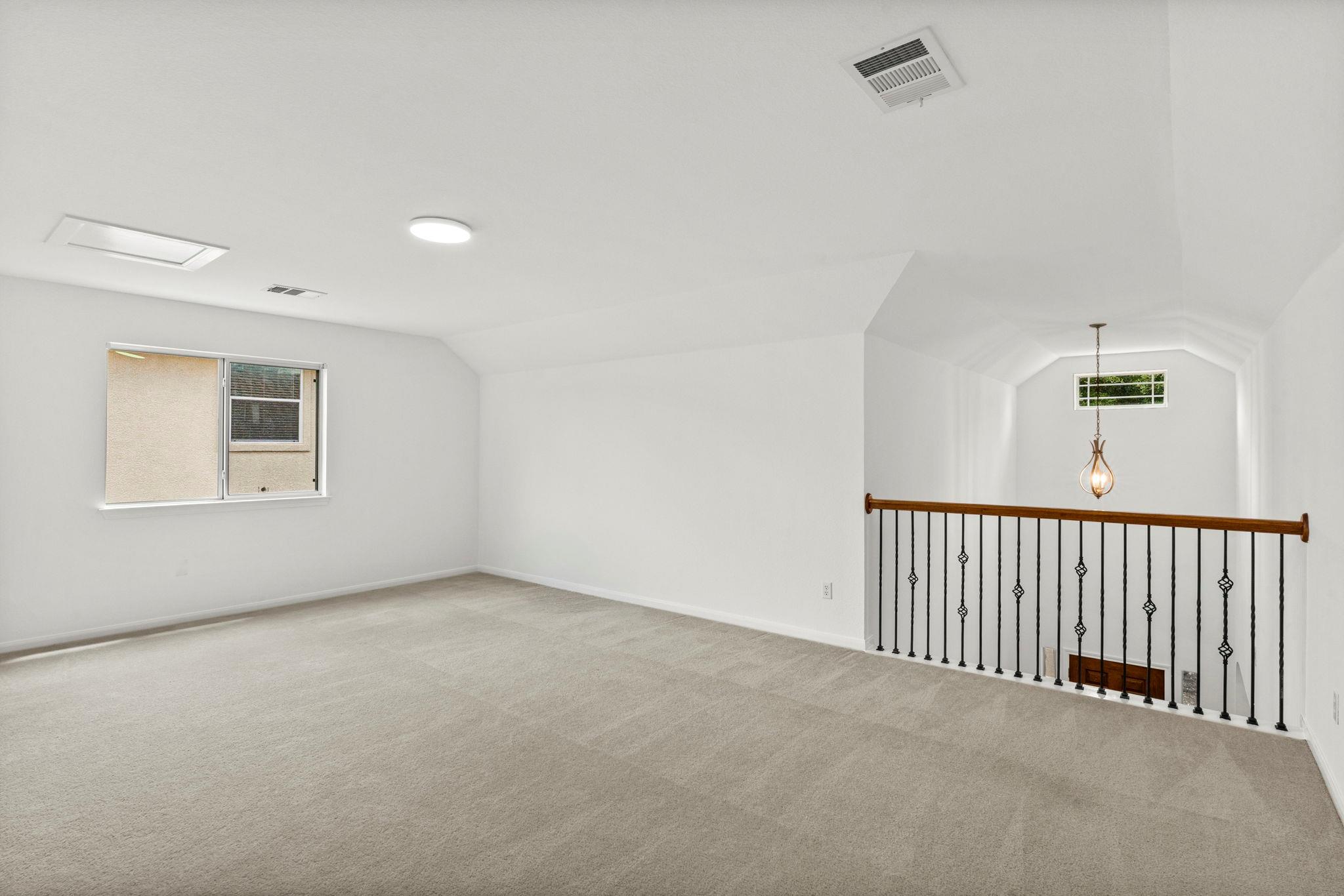 14505 Broadwinged Hawk Dr Property Photo 39