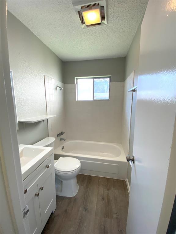 404 Swanee Dr #b Property Photo 5