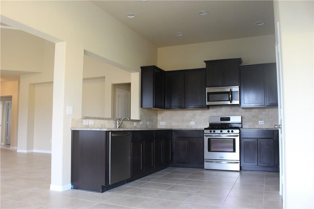 1024 Palo Duro Cv Property Photo 8