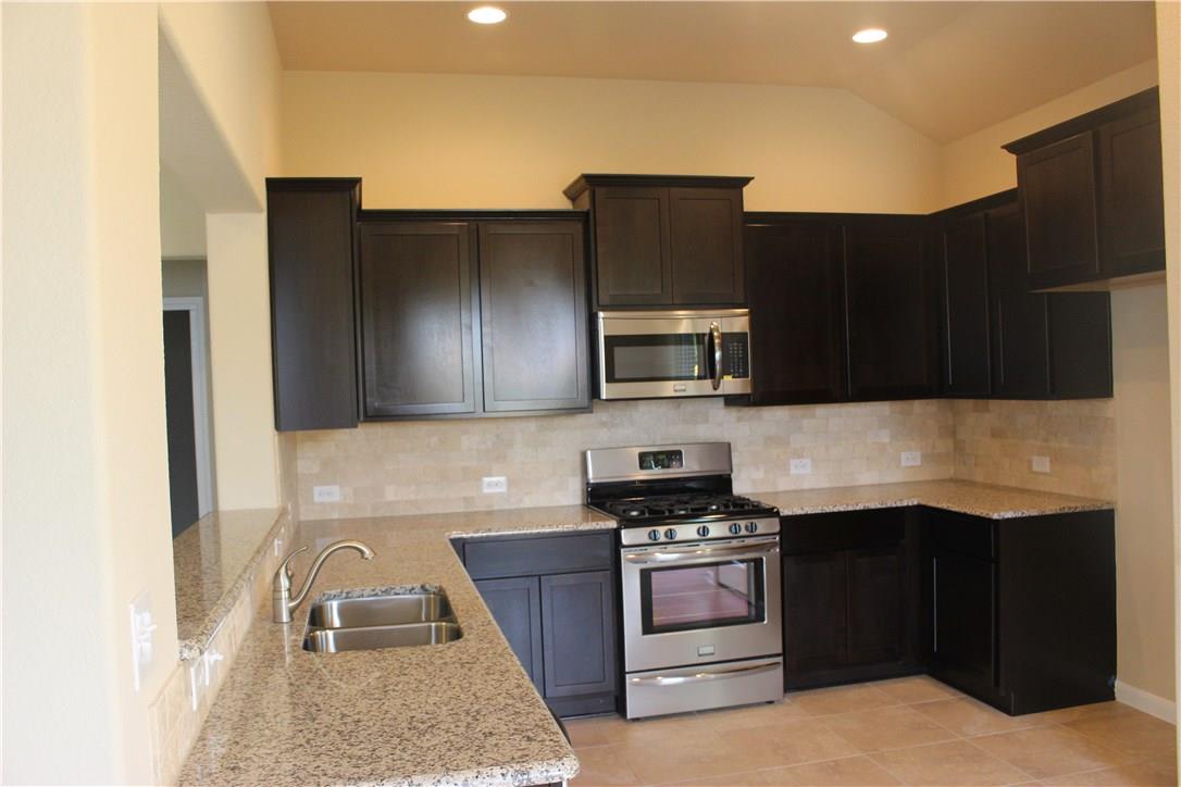 1024 Palo Duro Cv Property Photo 9