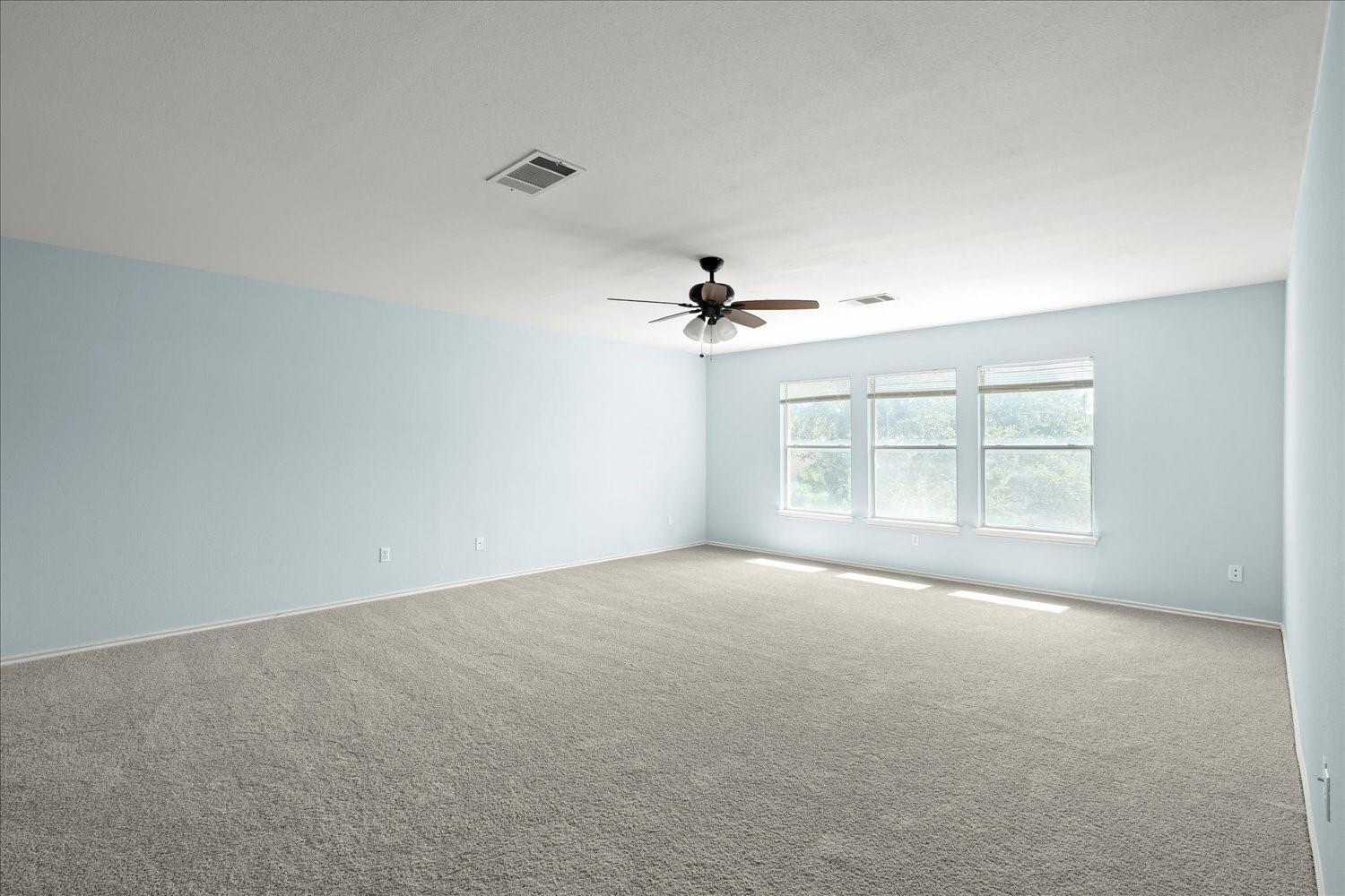 1811 Continental Pass Property Photo 19