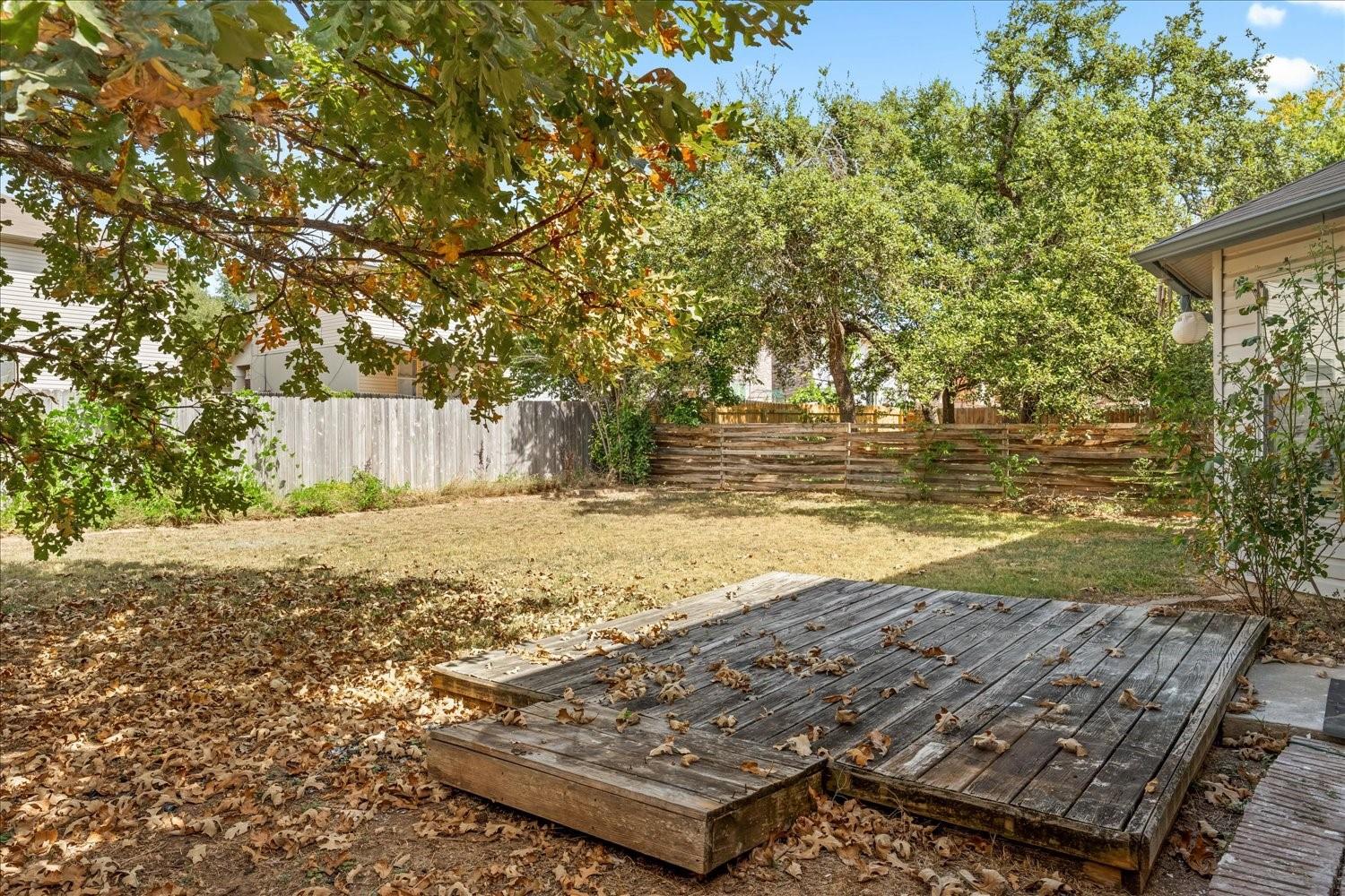 1811 Continental Pass Property Photo 27