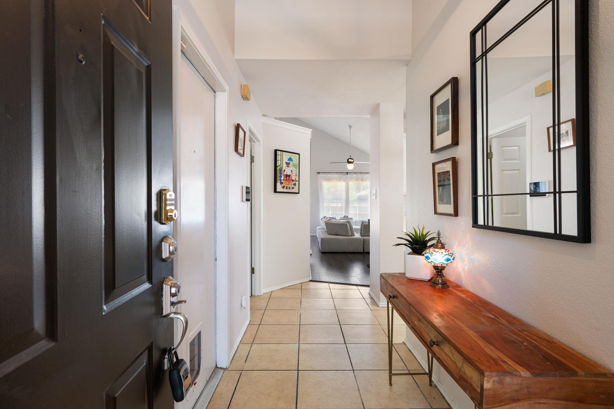 1606 Academy Pl Property Photo 3