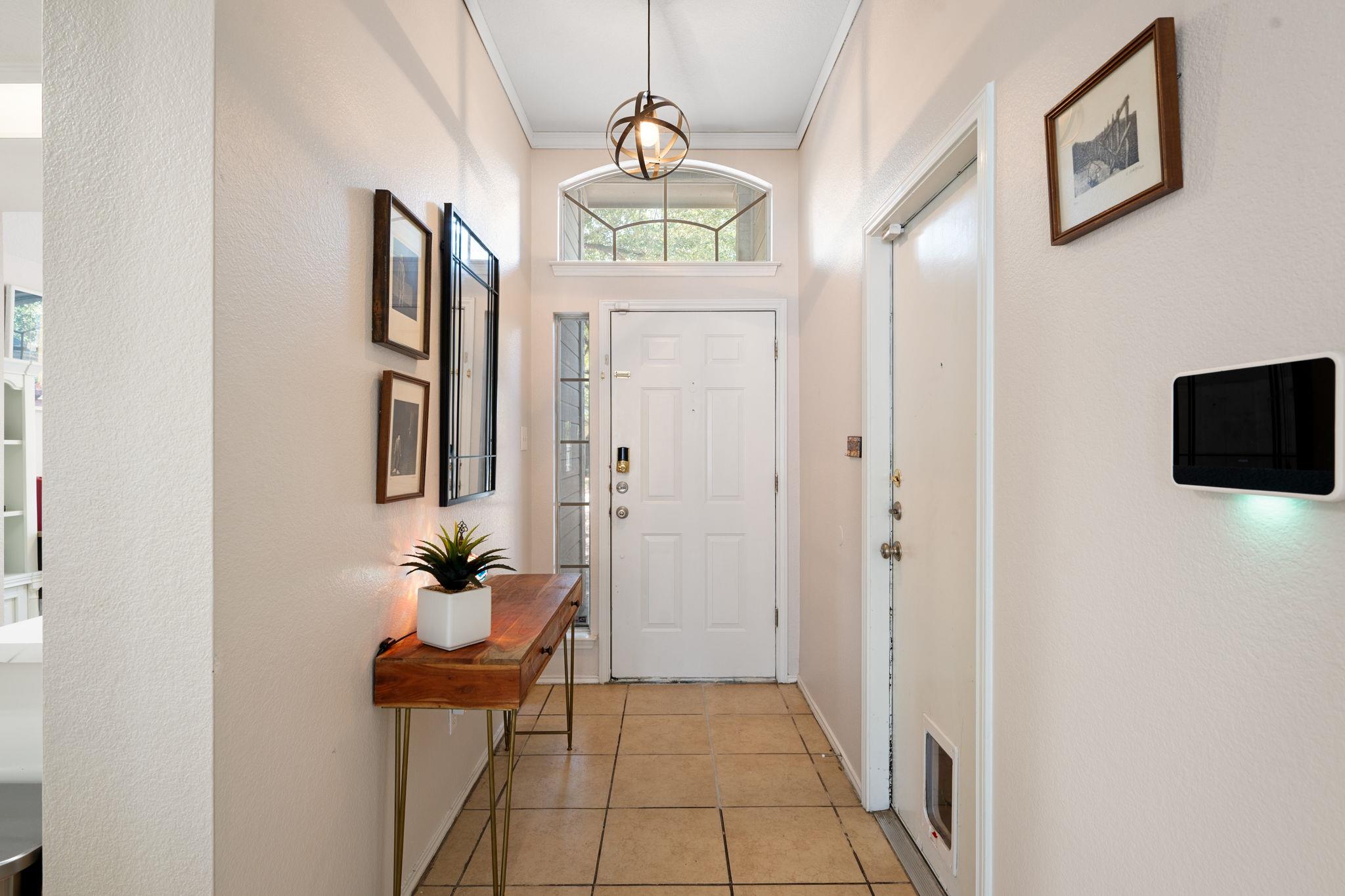 1606 Academy Pl Property Photo 4