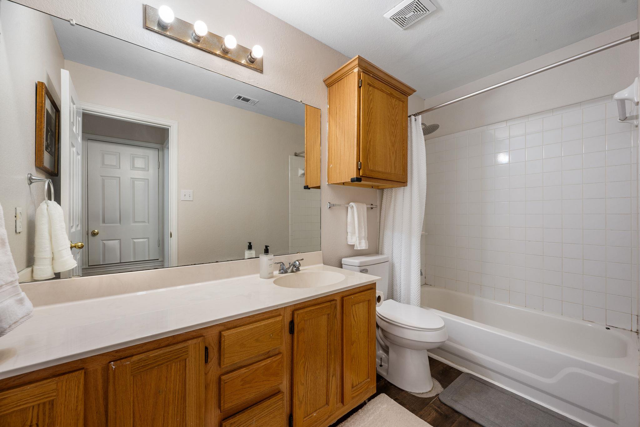 1606 Academy Pl Property Photo 31