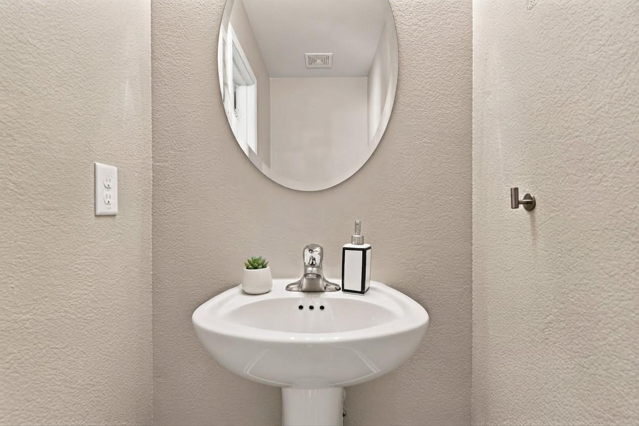 401 Buttercup Creek Blvd #504 Property Photo 24
