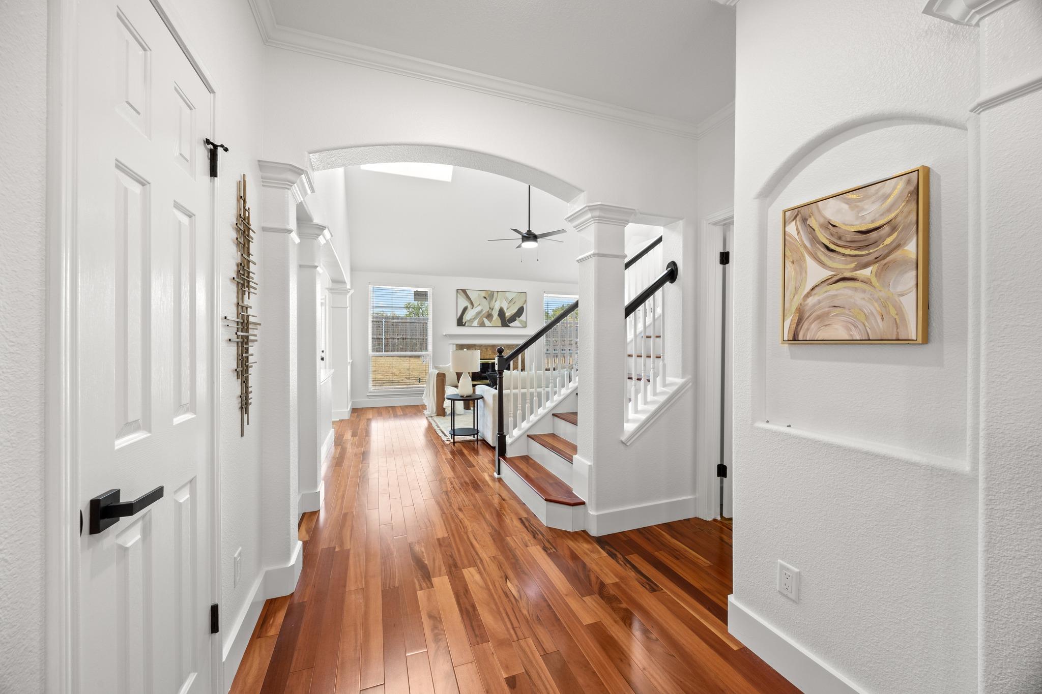 1245 Lacey Oak Loop Property Photo 7