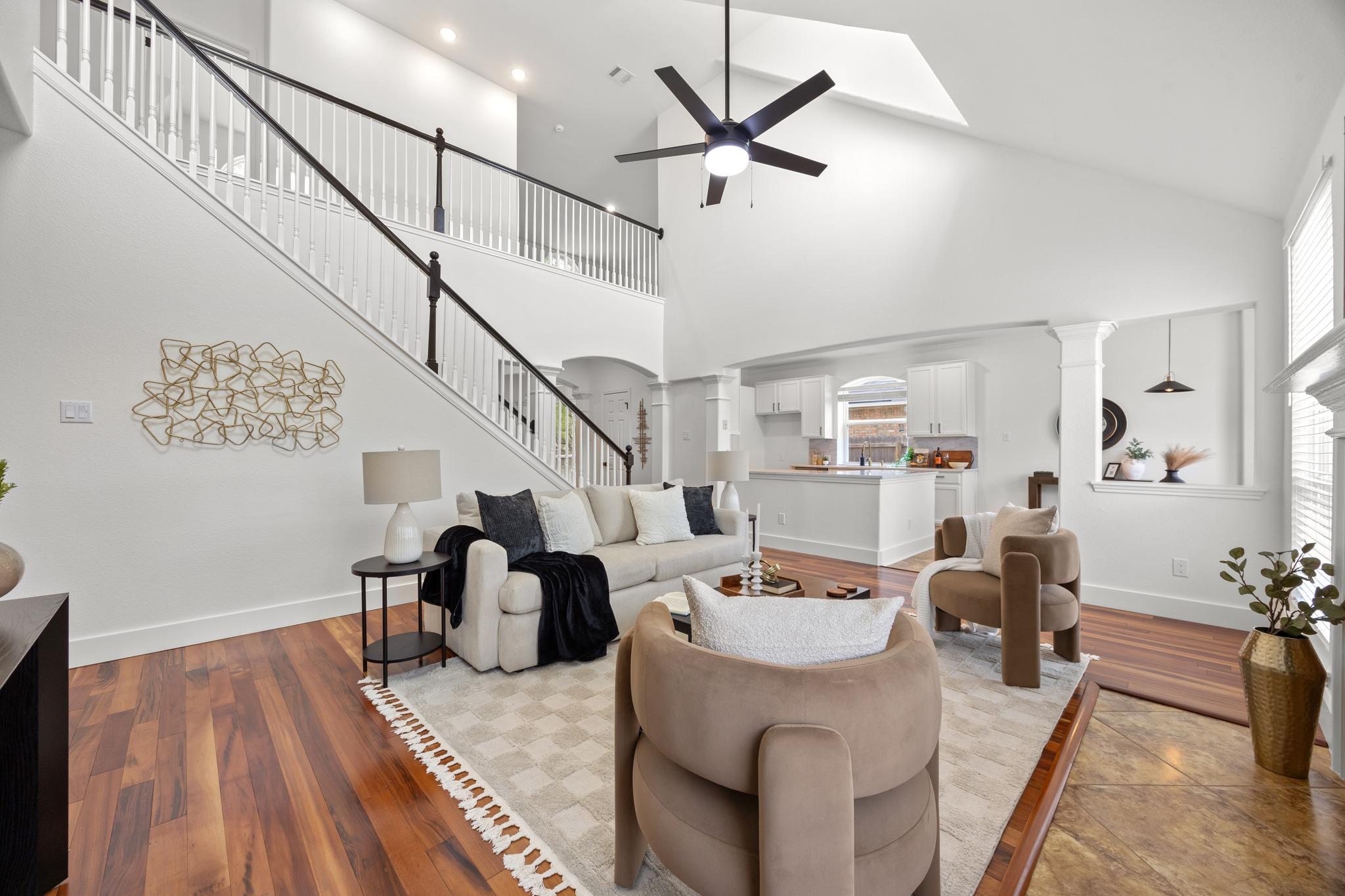 1245 Lacey Oak Loop Property Photo 11
