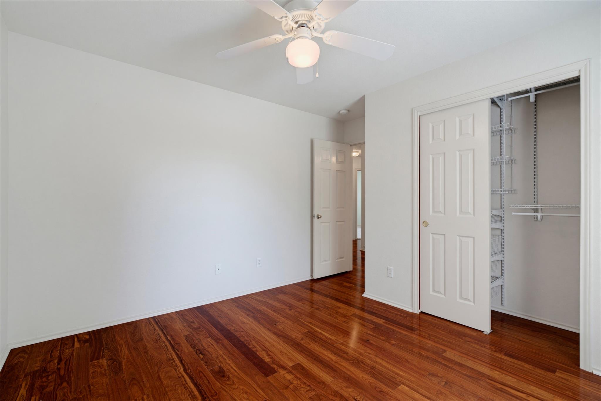 2110 Keepsake Dr Property Photo 16