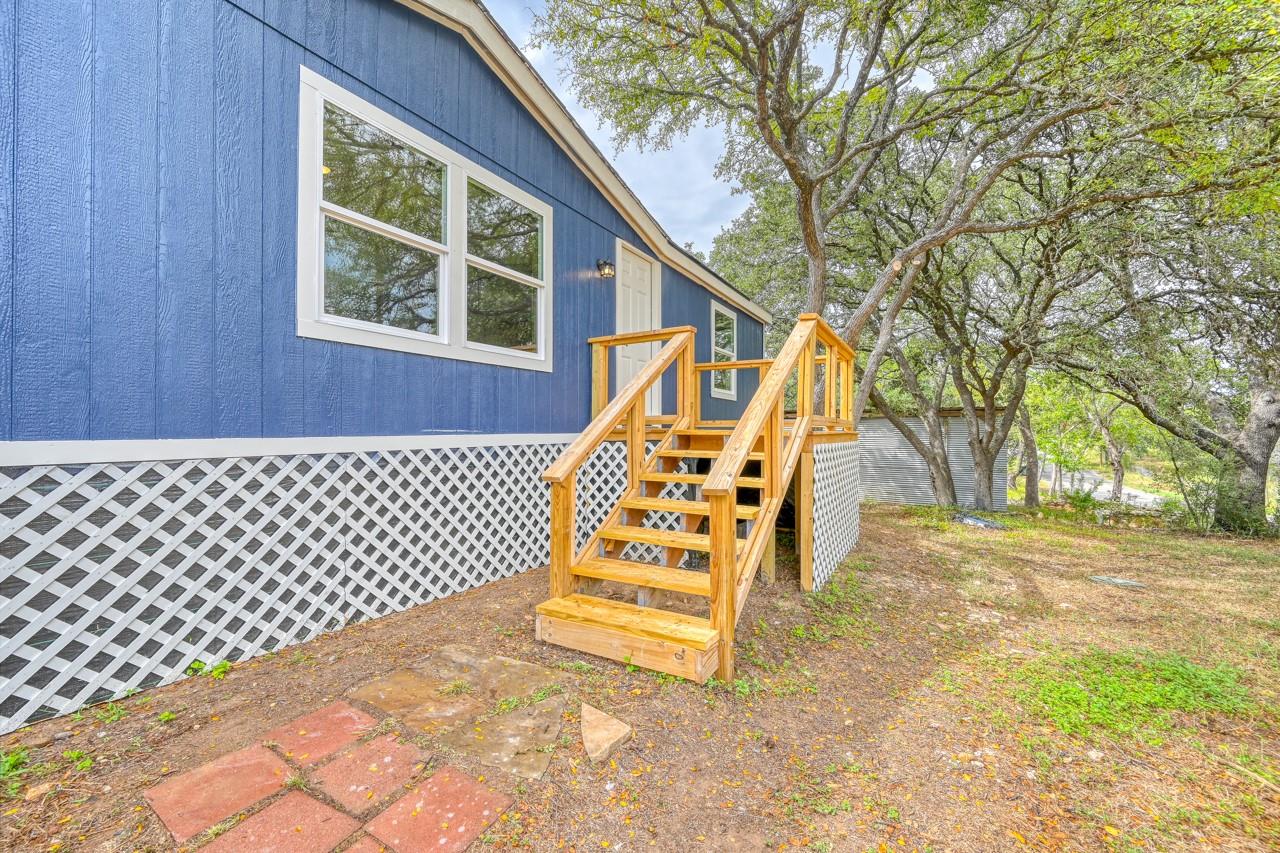4110 County Road 410 Property Photo 2