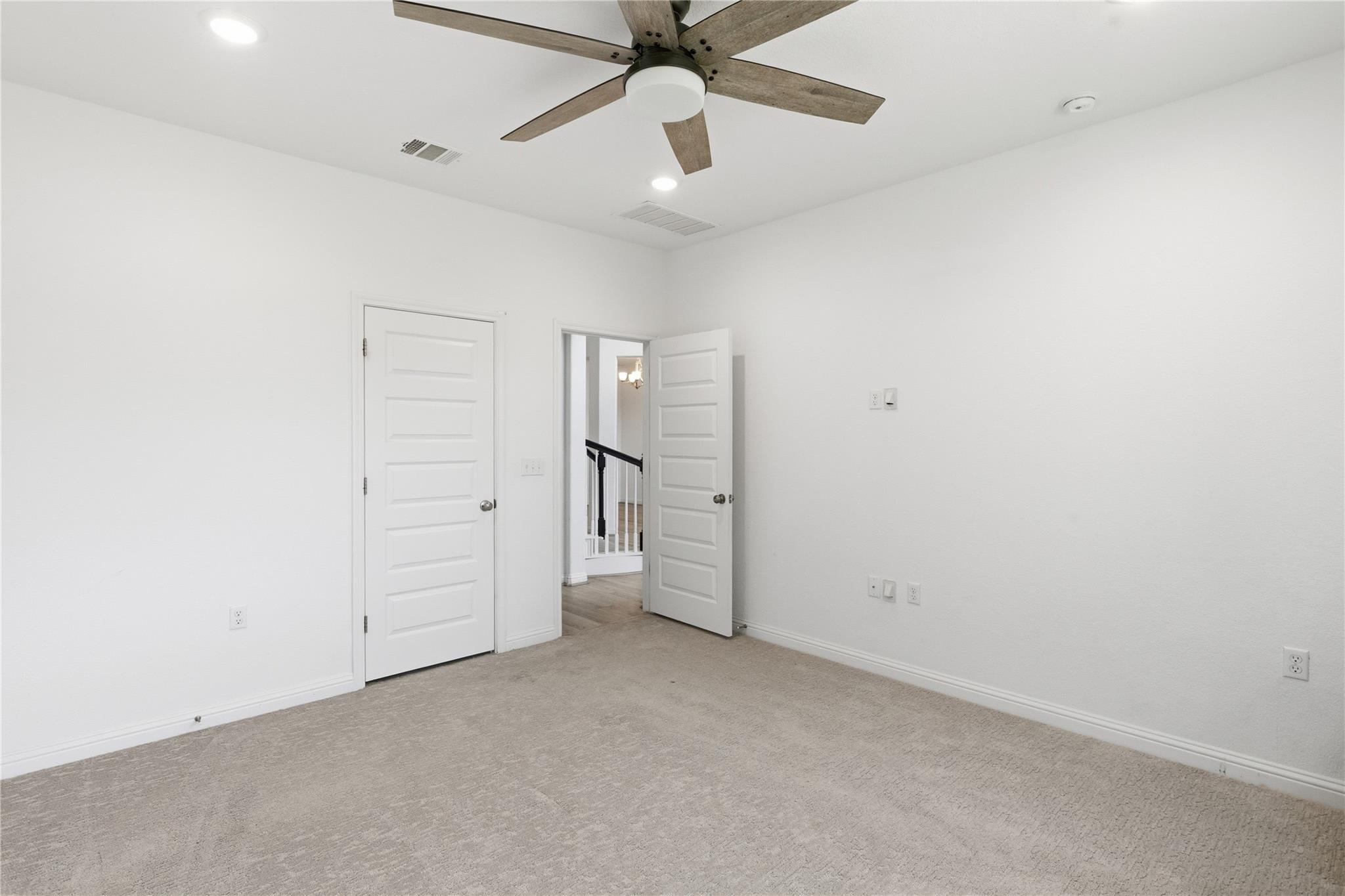 7220 Poulain Dr Property Photo 24