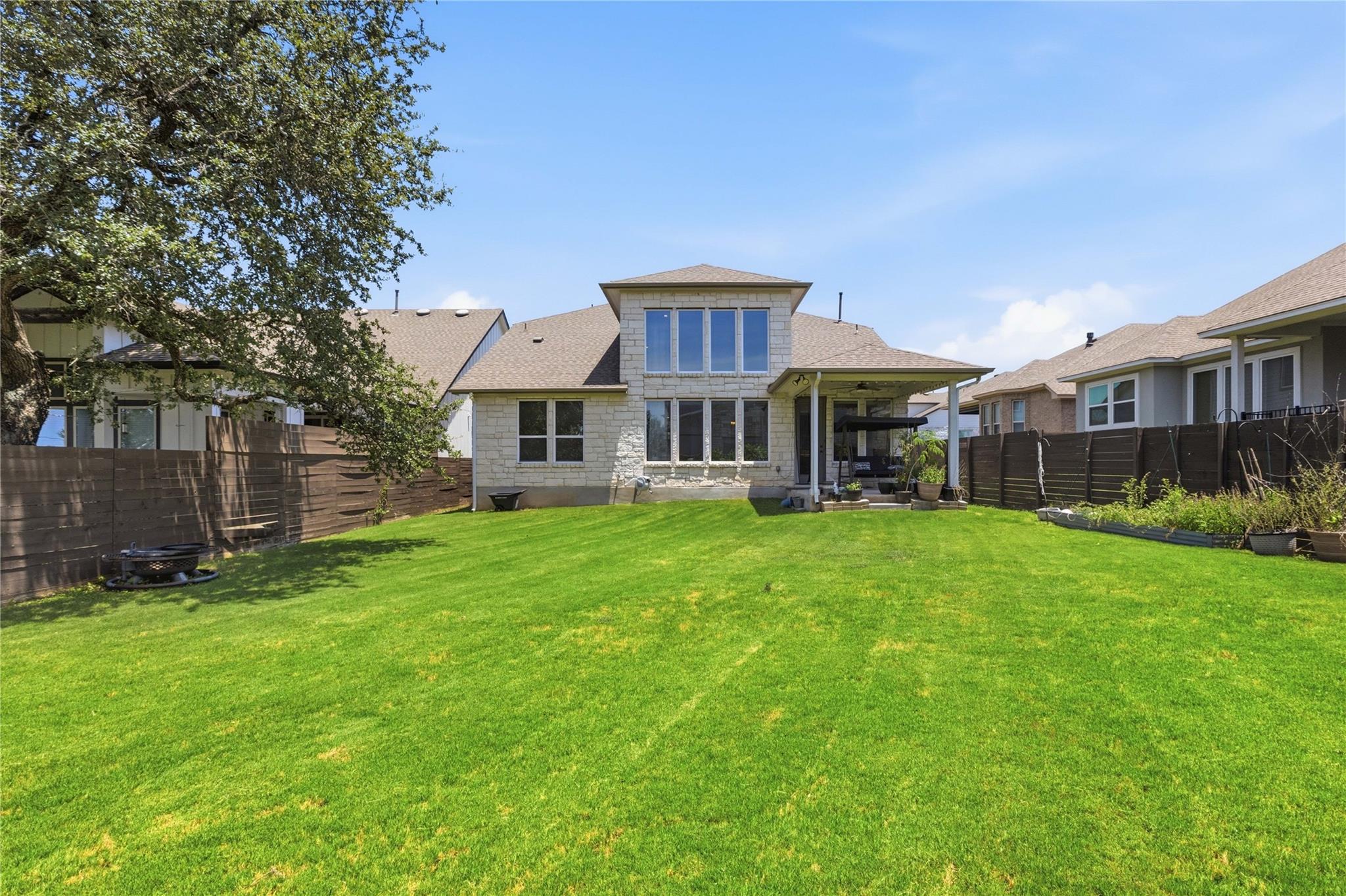 7220 Poulain Dr Property Photo 38