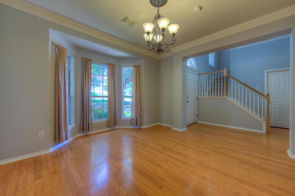 12610 Mcnelly Trl Property Photo 4