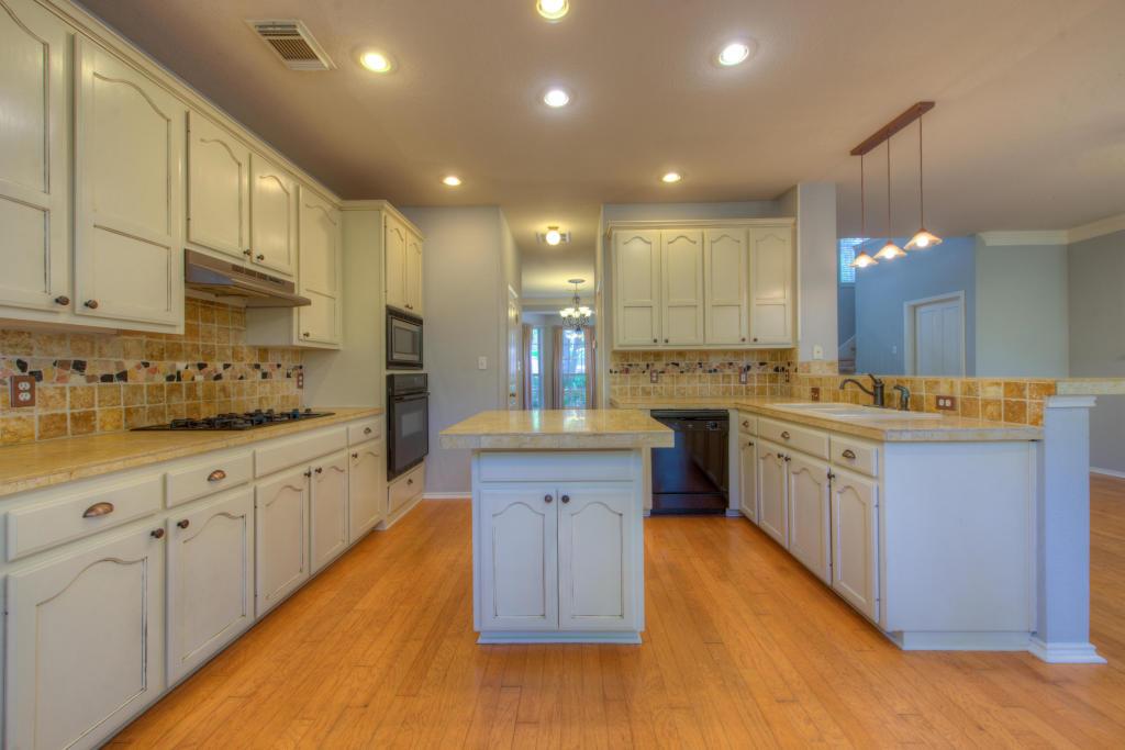12610 Mcnelly Trl Property Photo 8