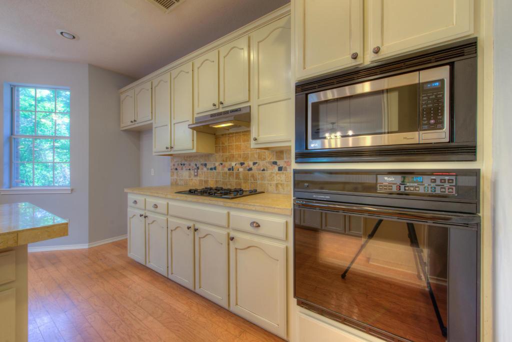 12610 Mcnelly Trl Property Photo 9