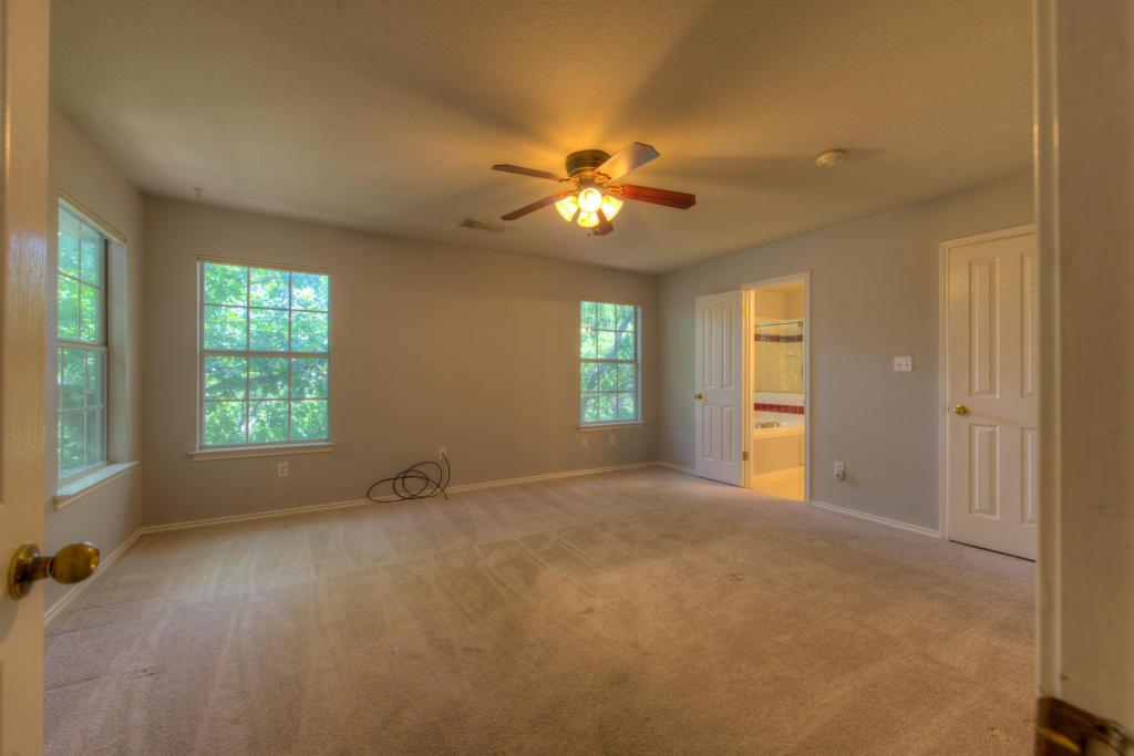 12610 Mcnelly Trl Property Photo 11