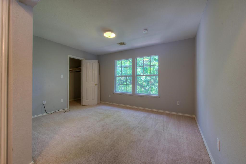 12610 Mcnelly Trl Property Photo 15