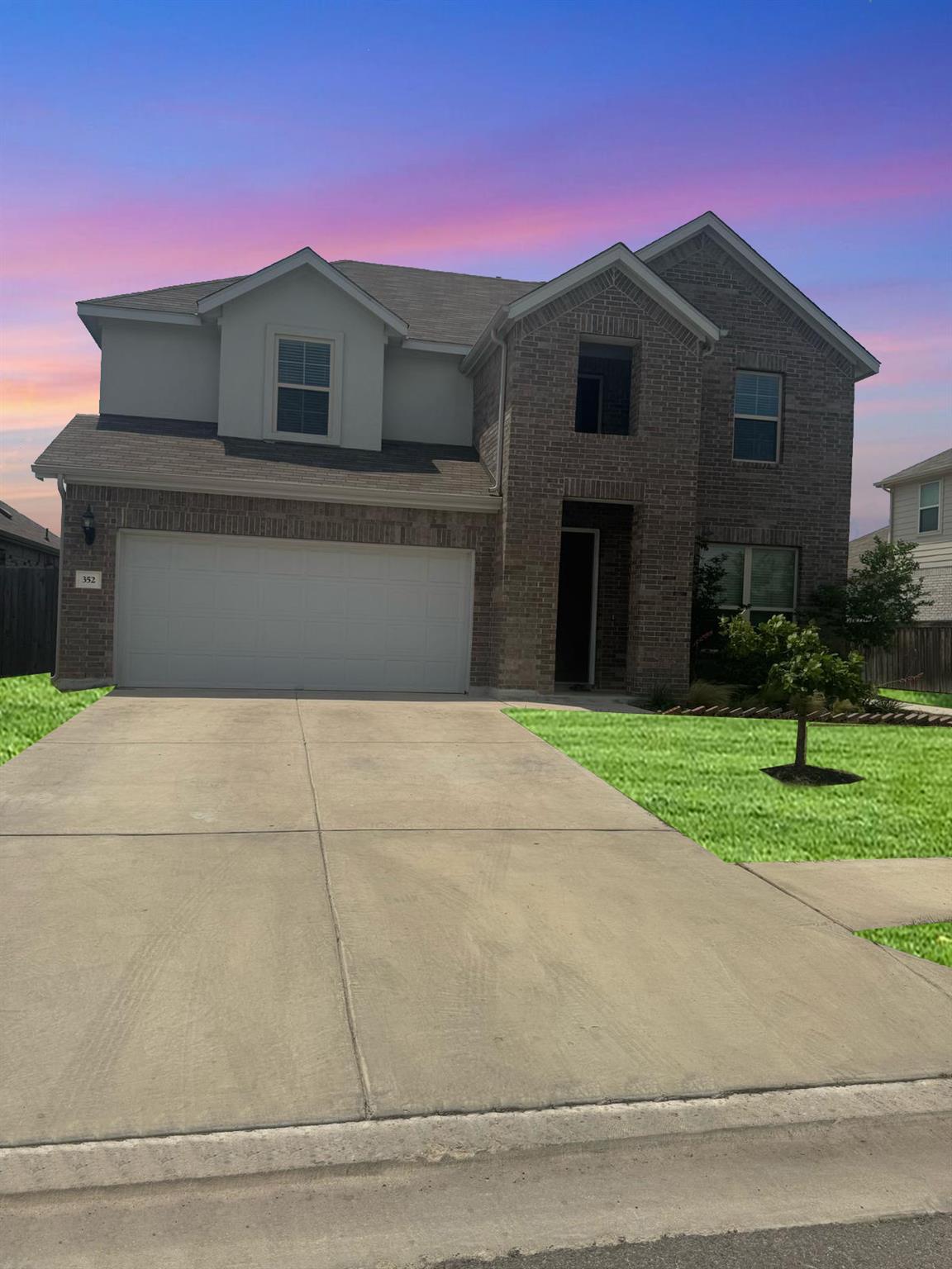 352 Cherrystone Loop Property Photo 1
