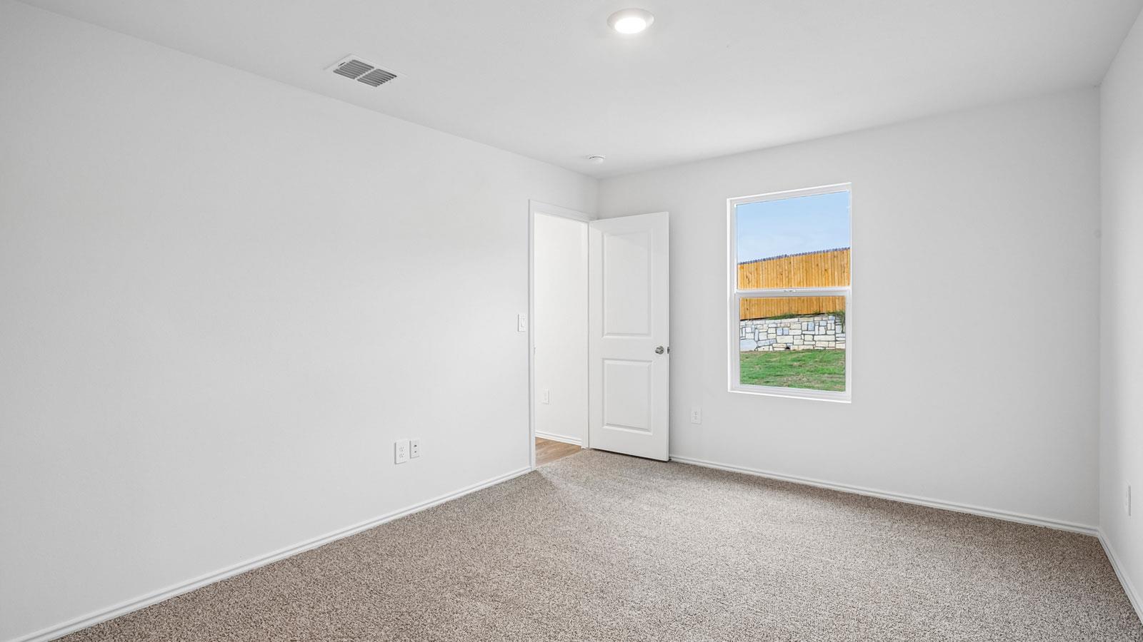 311 Palestine Trl Property Photo 16