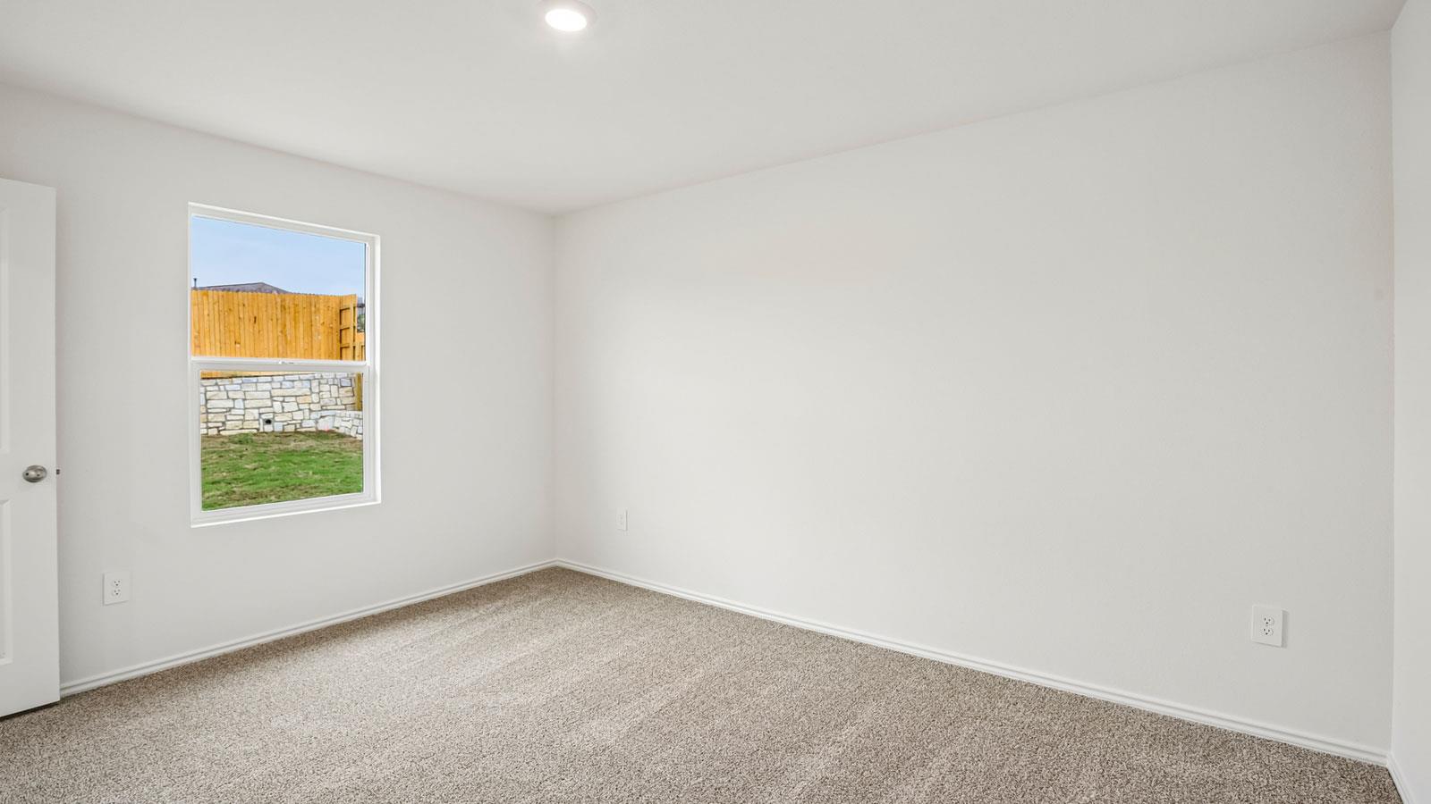 311 Palestine Trl Property Photo 17