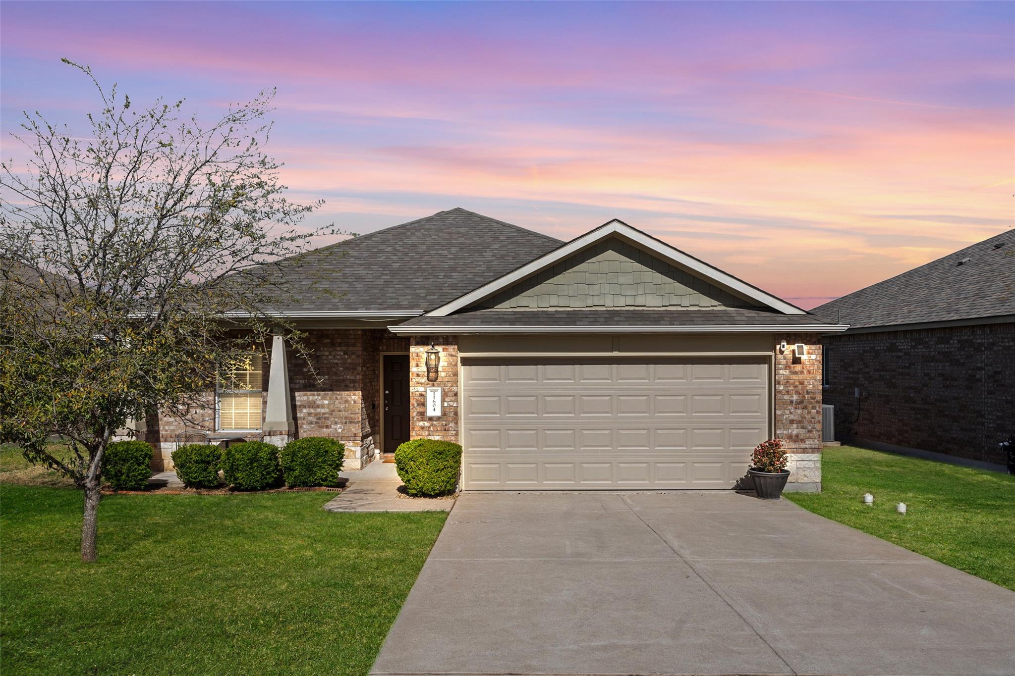 11604 Gaelic Dr Property Photo