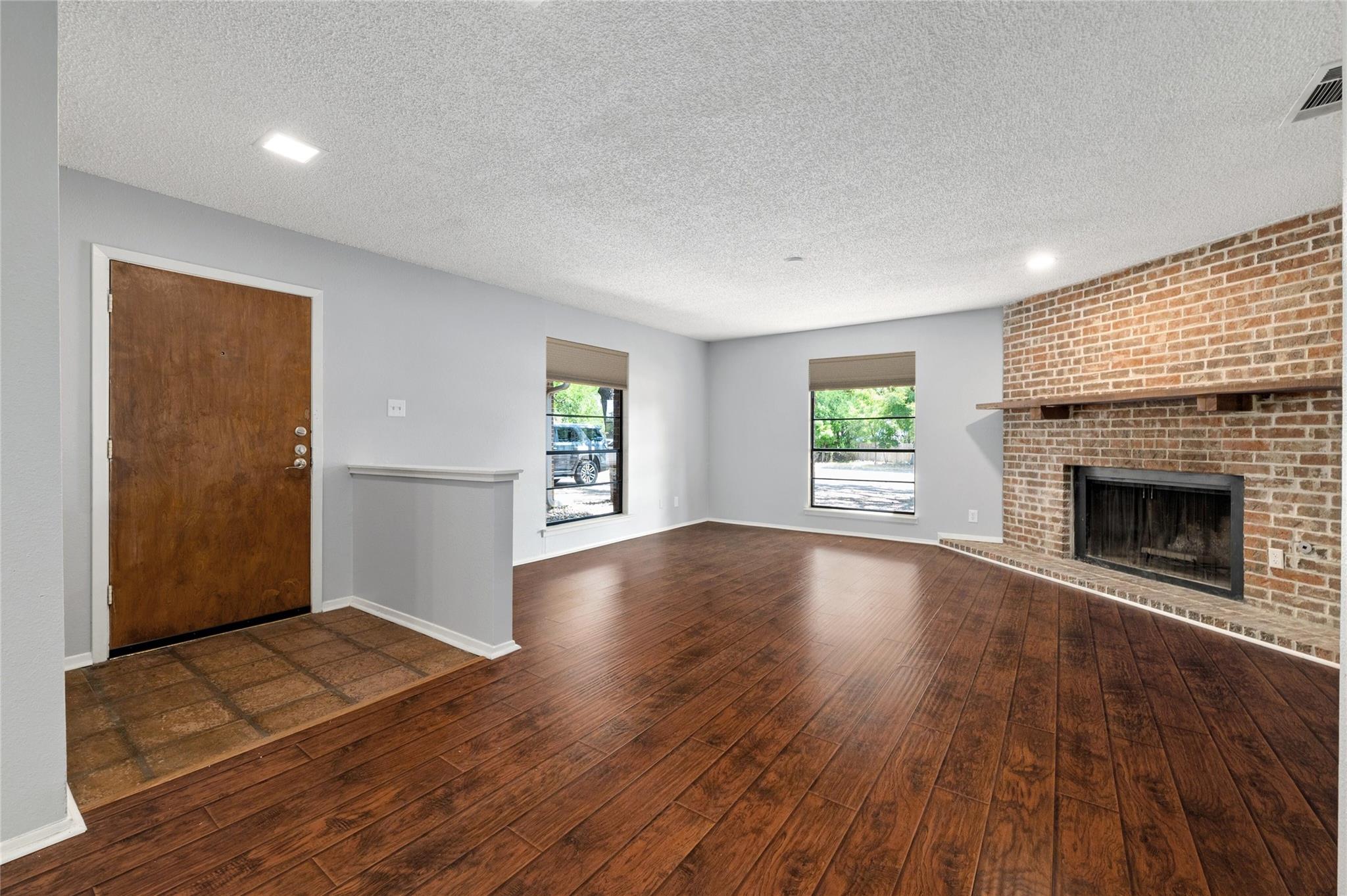 8506 Mesa Dr #a Property Photo 5