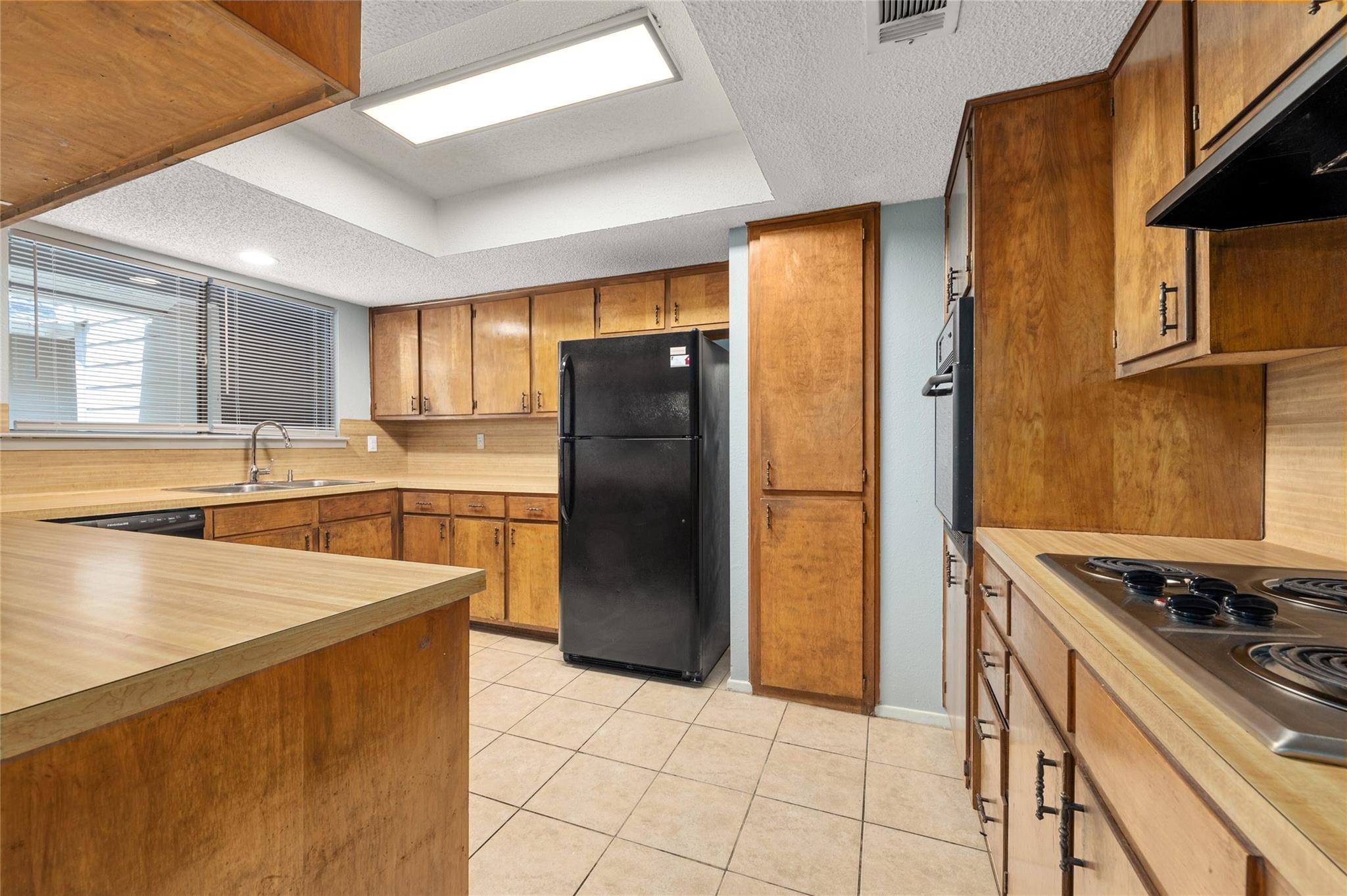 8506 Mesa Dr #a Property Photo 11