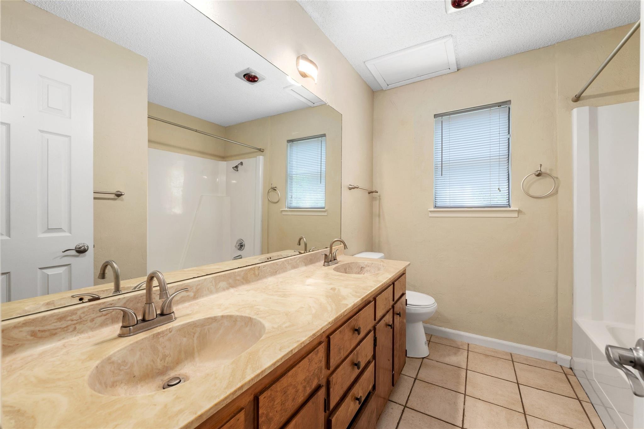 8506 Mesa Dr #a Property Photo 26