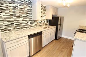 6509 Berkman Dr #211 Property Photo 6