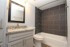 6509 Berkman Dr #211 Property Photo 12