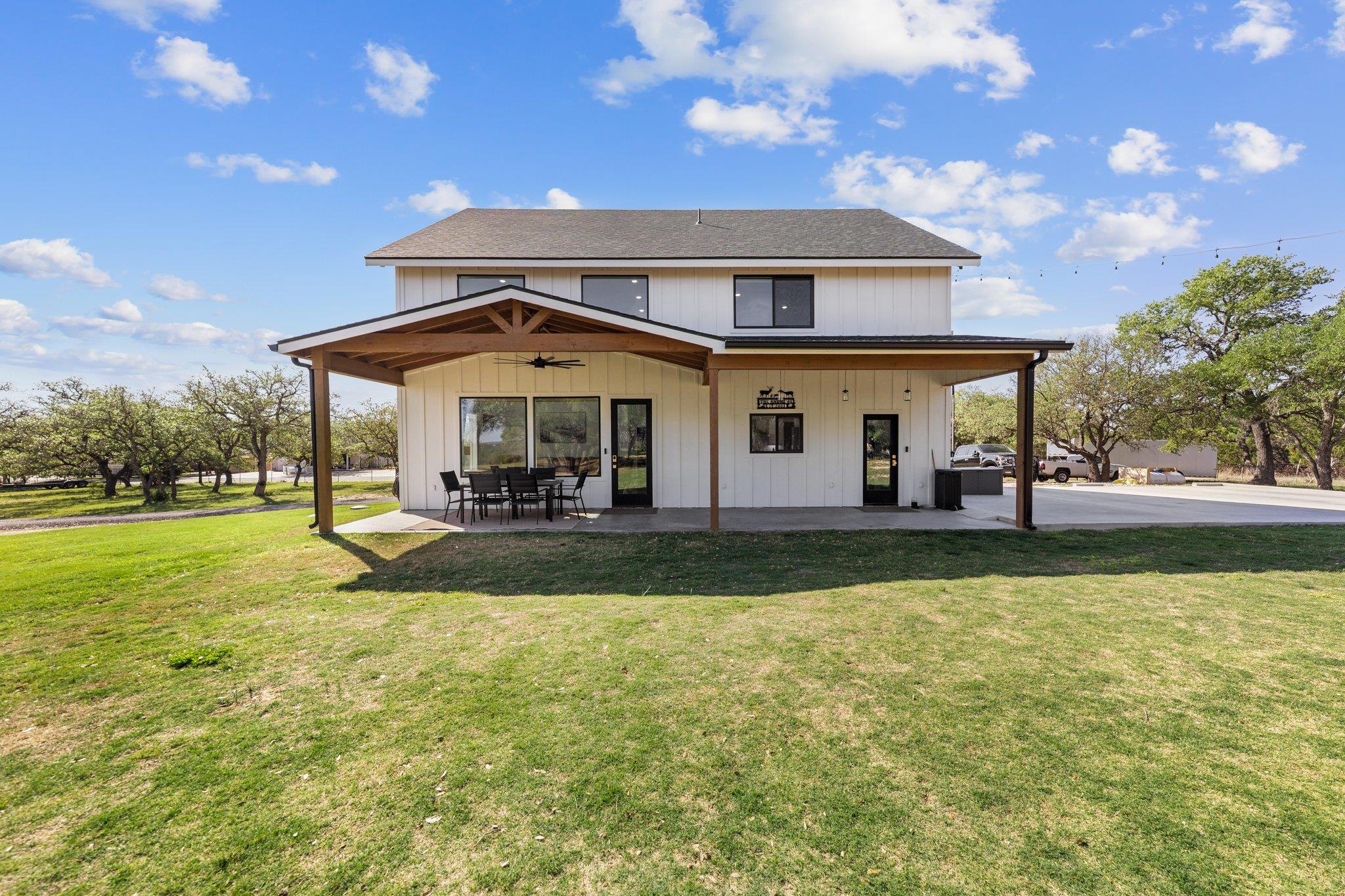 1800 Diamond Ridge Dr Property Photo