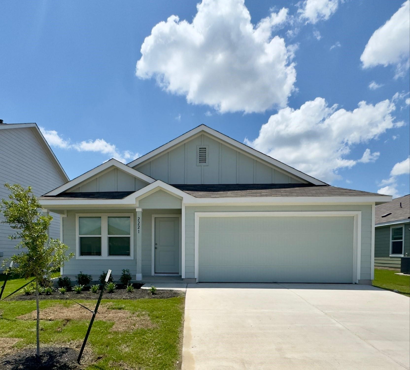 2221 Cumulus Ct Property Photo 2
