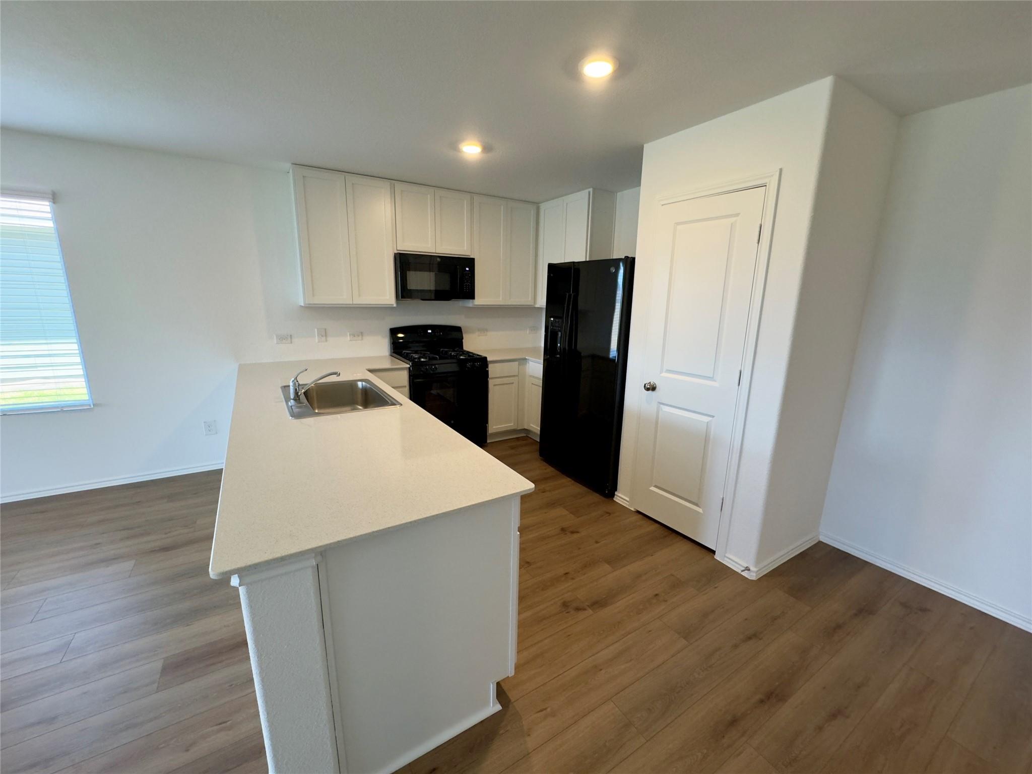 2221 Cumulus Ct Property Photo 16