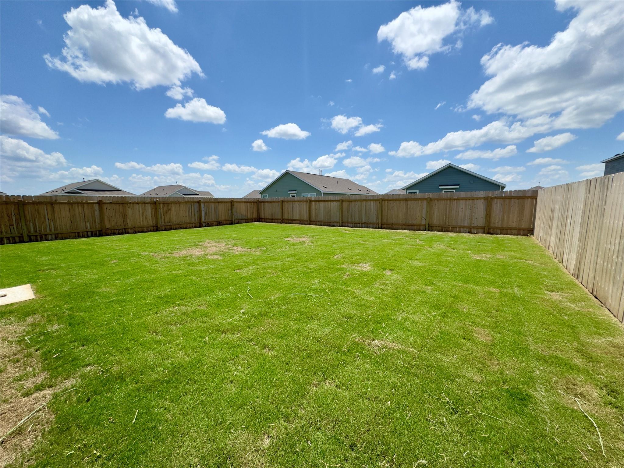 2221 Cumulus Ct Property Photo 24