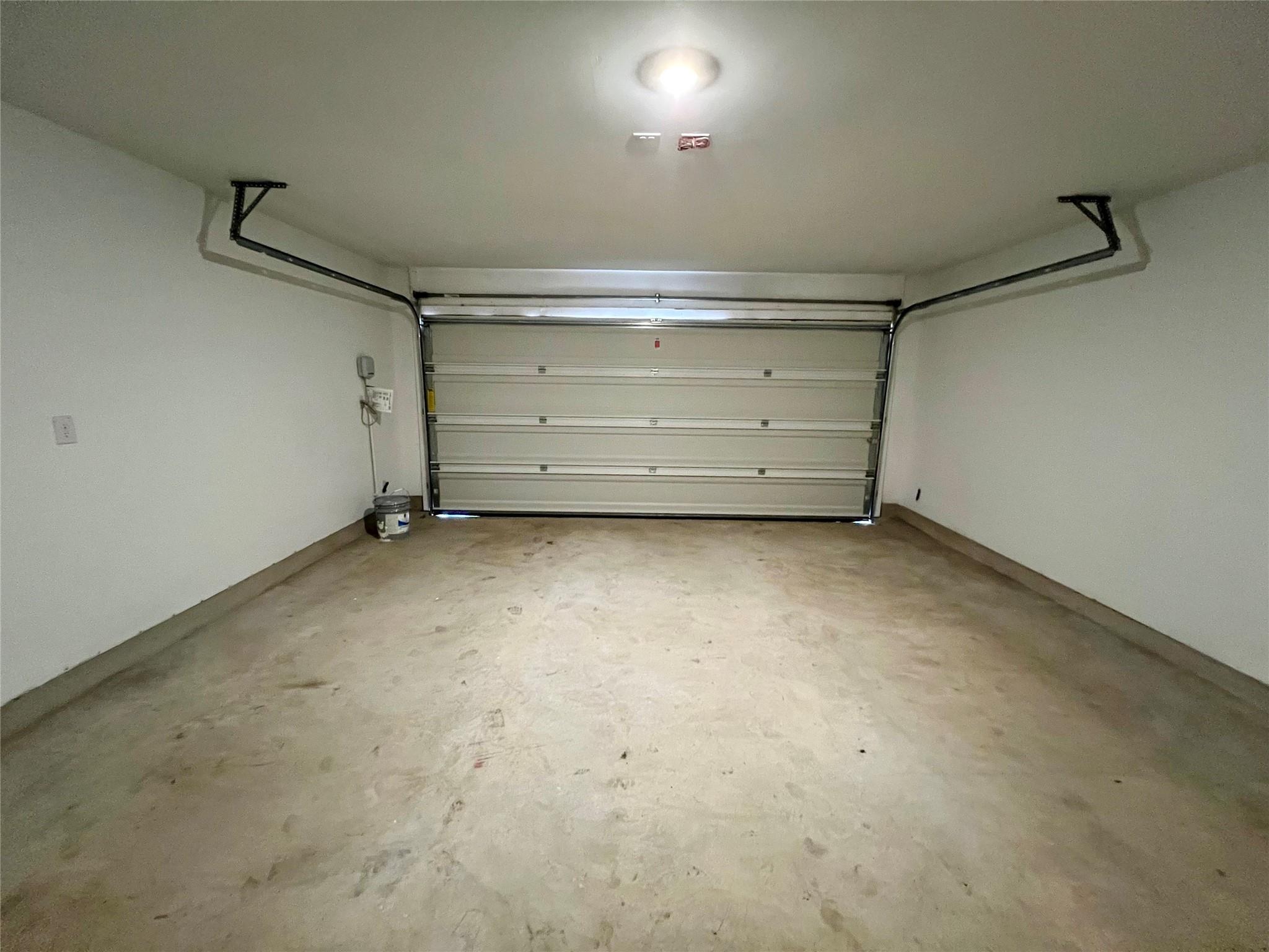 2221 Cumulus Ct Property Photo 27