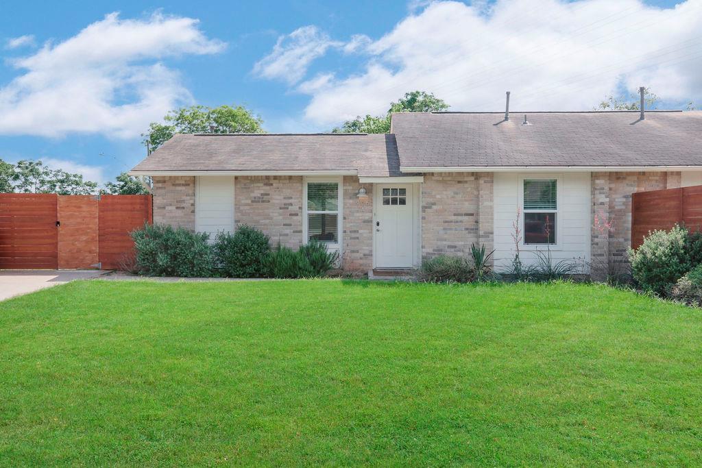 906 E Leslie Cir A Property Photo