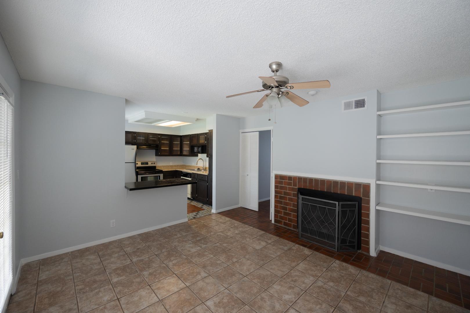 2110 Rio Grande St #307 Property Photo 3