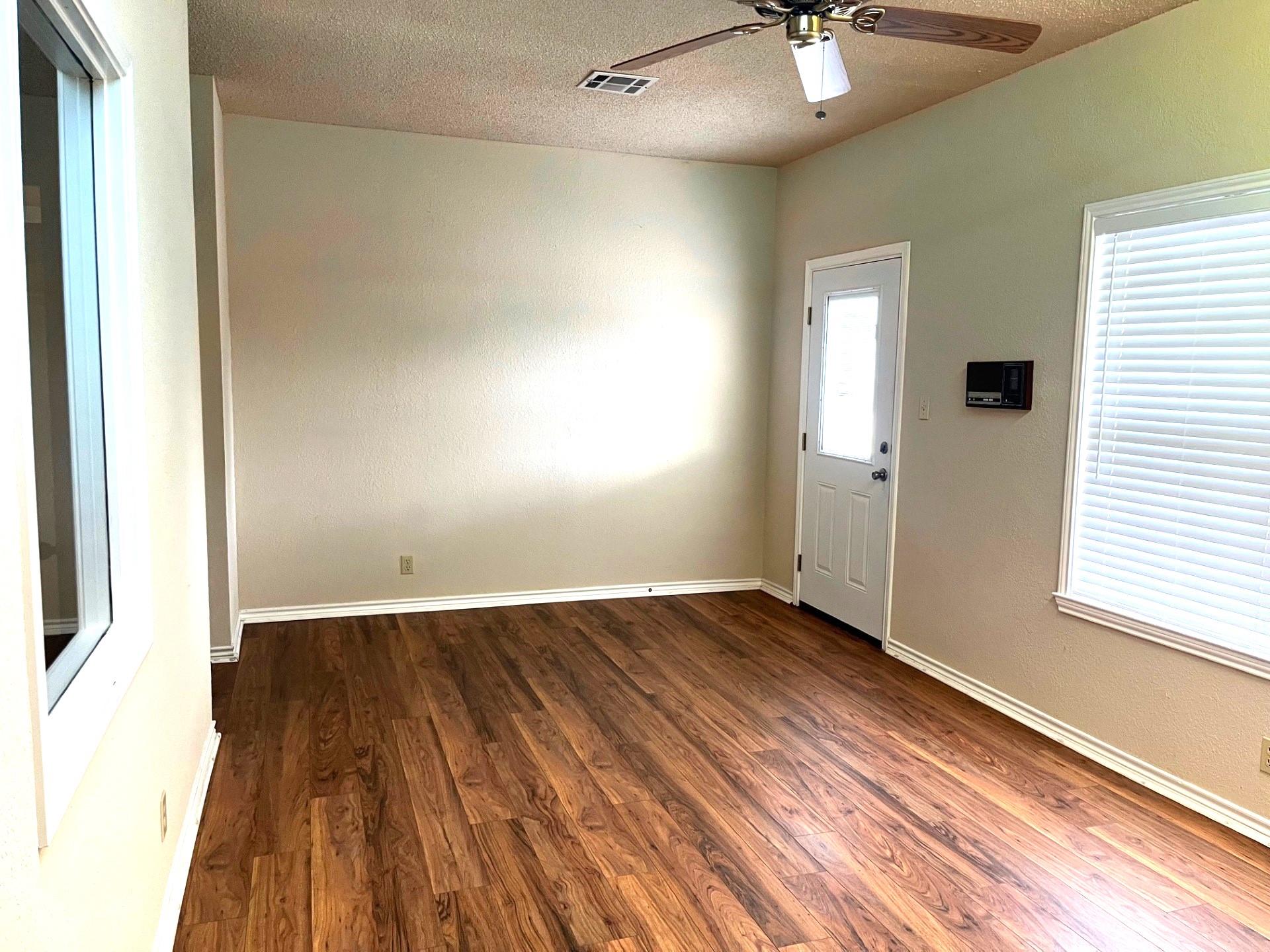 1915 S Austin Ave None #110 Property Photo 14