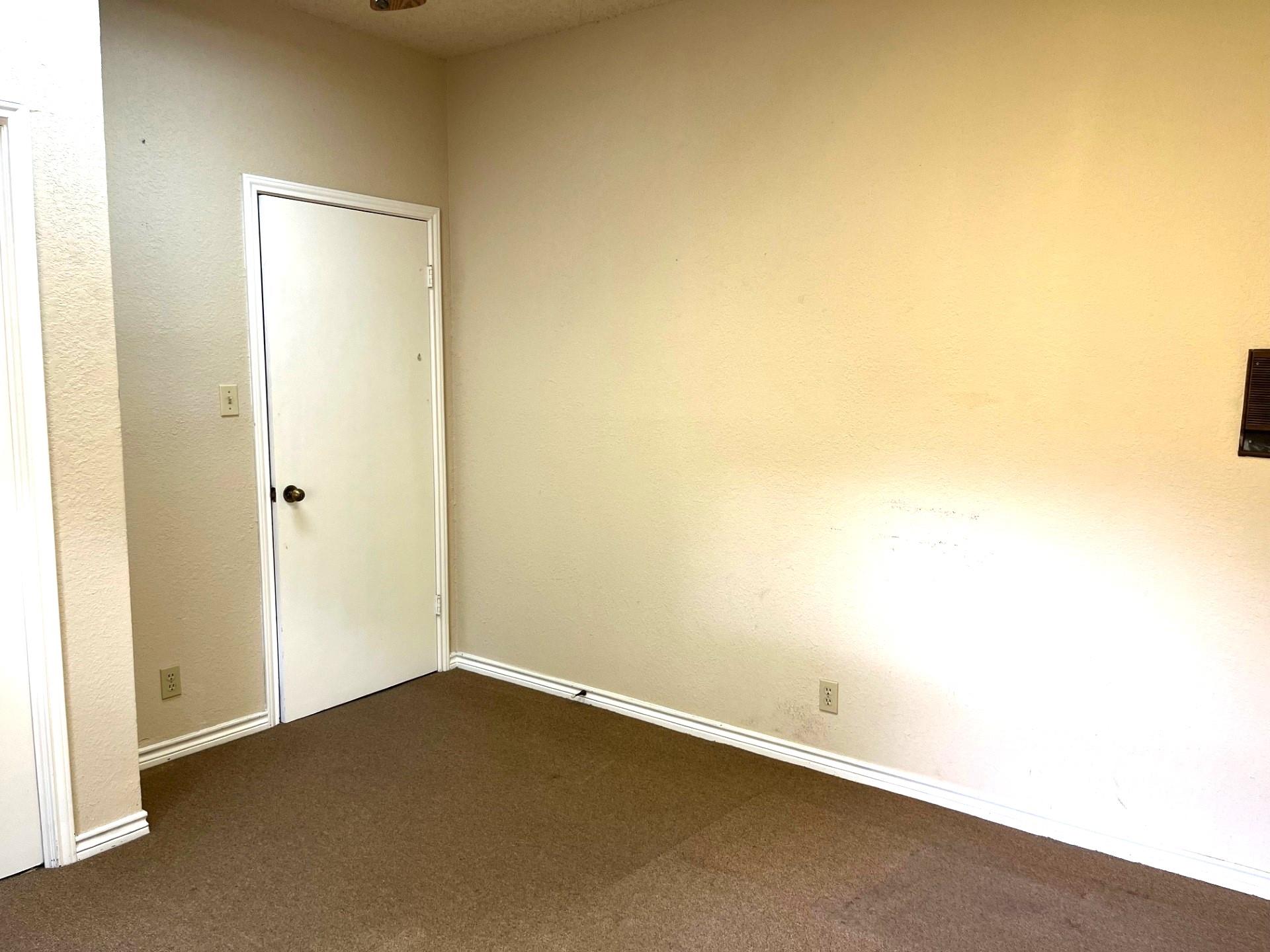 1915 S Austin Ave None #110 Property Photo 17