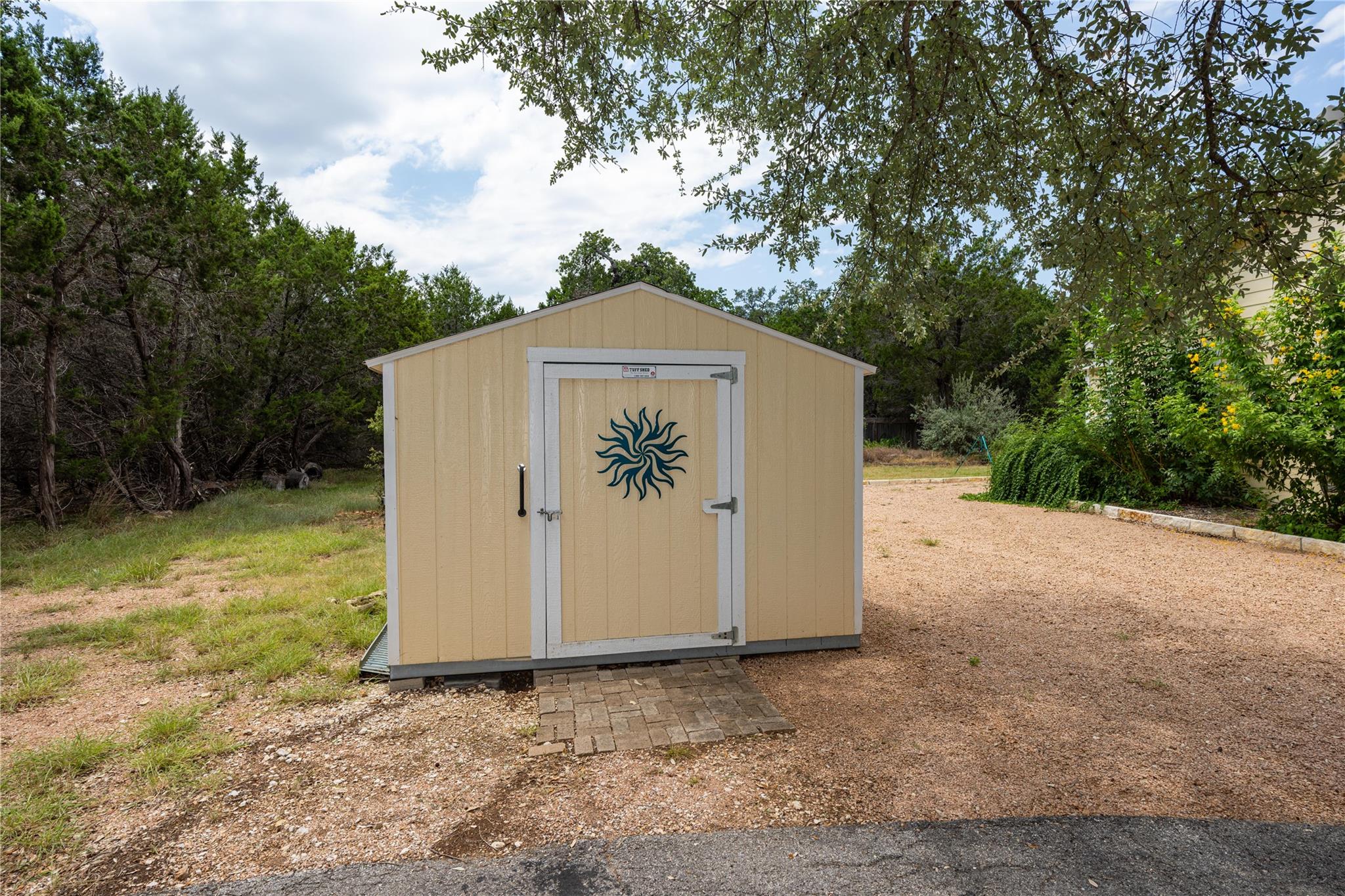 400 Unit A Oak Knob Dr #a Property Photo 3
