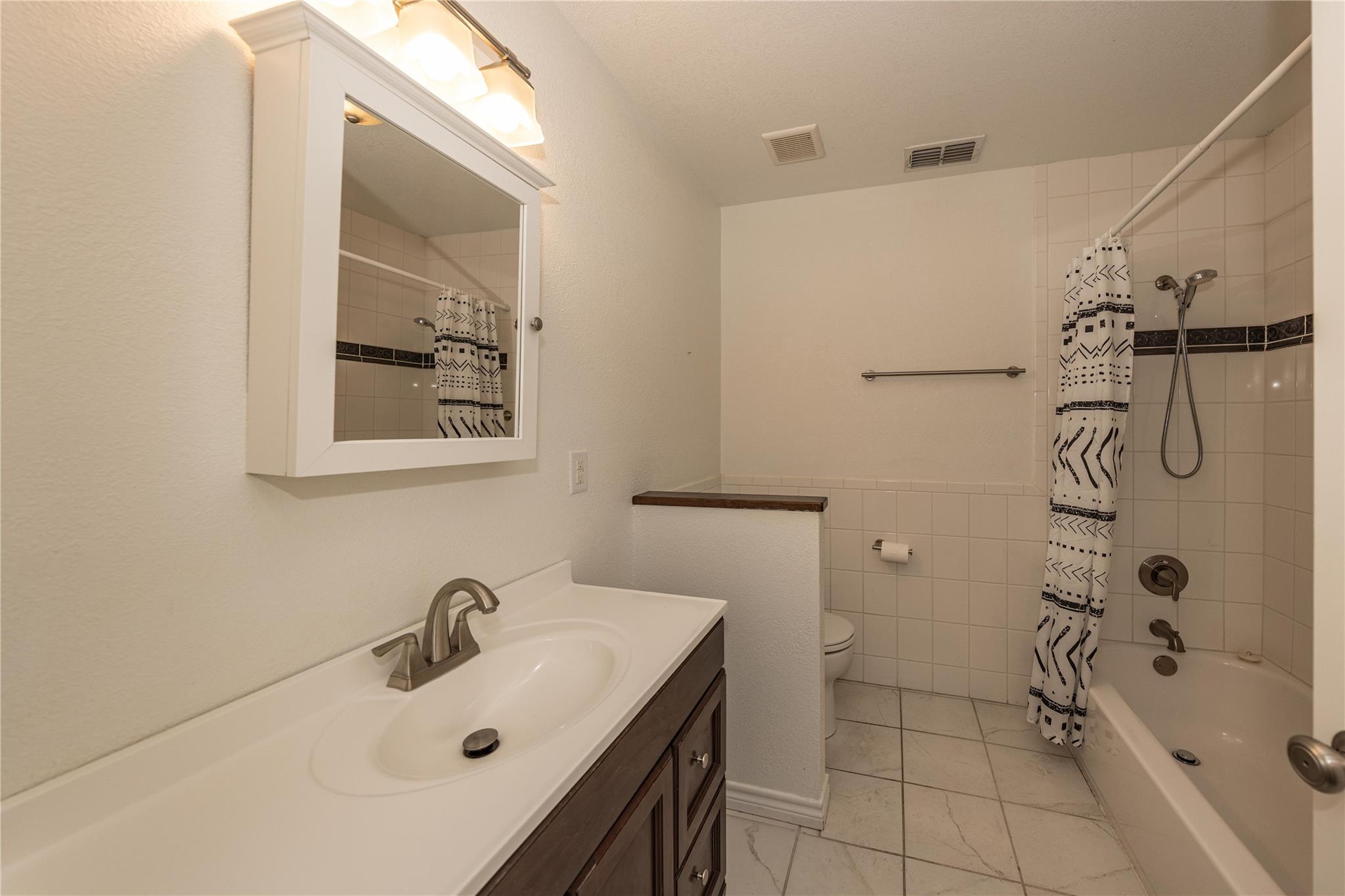 400 Unit A Oak Knob Dr #a Property Photo 14