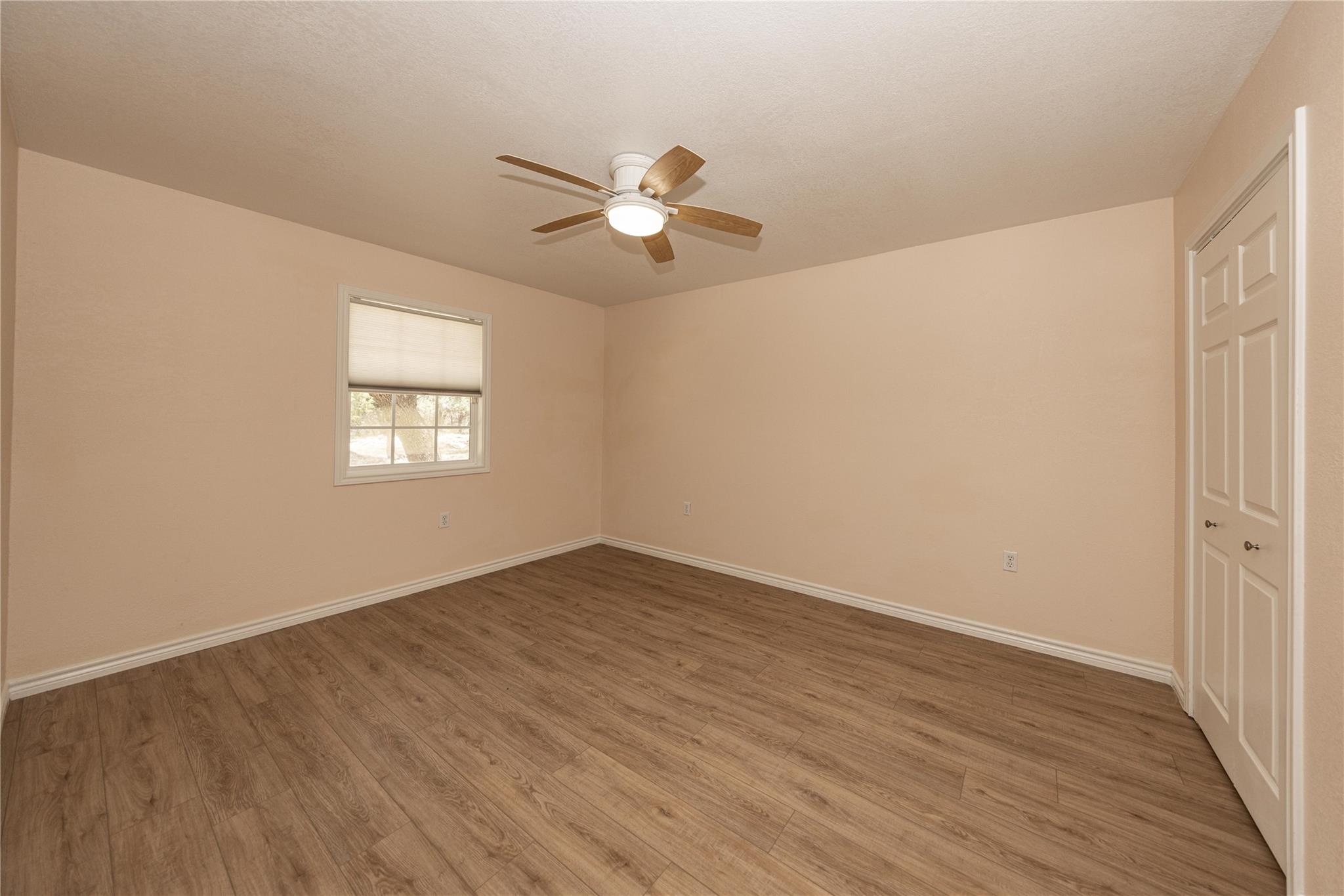 400 Unit A Oak Knob Dr #a Property Photo 16
