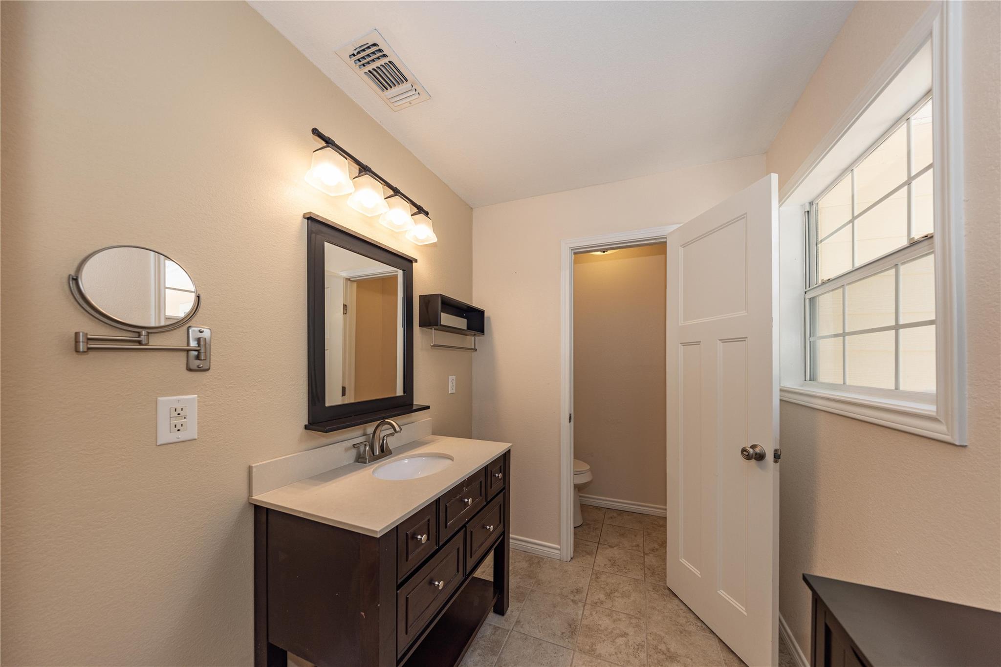 400 Unit A Oak Knob Dr #a Property Photo 25