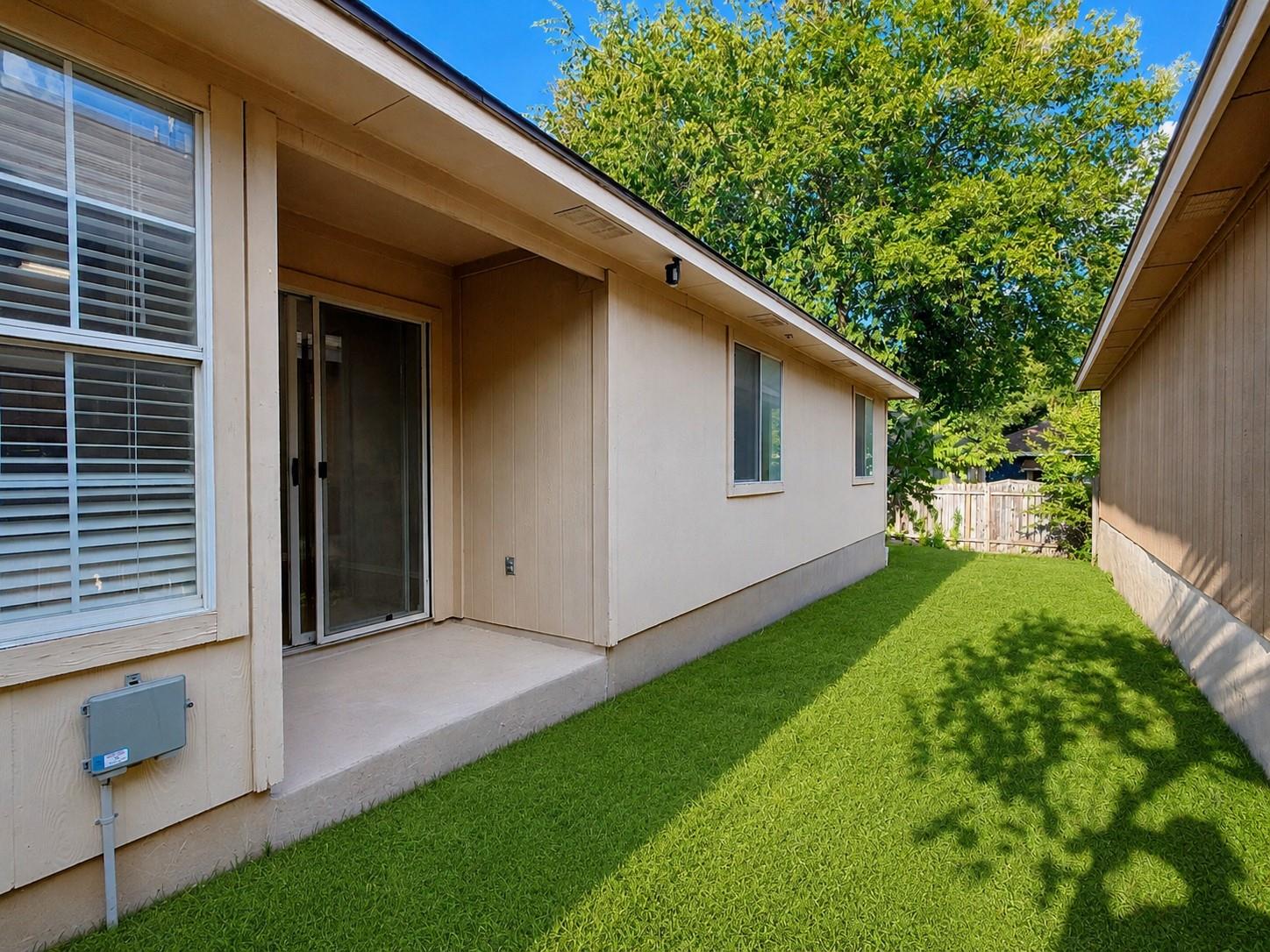 1581 Parkfield Cir Property Photo 15