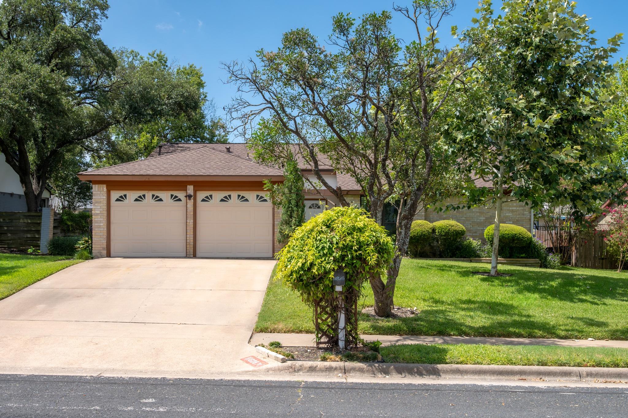 11826 Carshalton Dr Property Photo 1