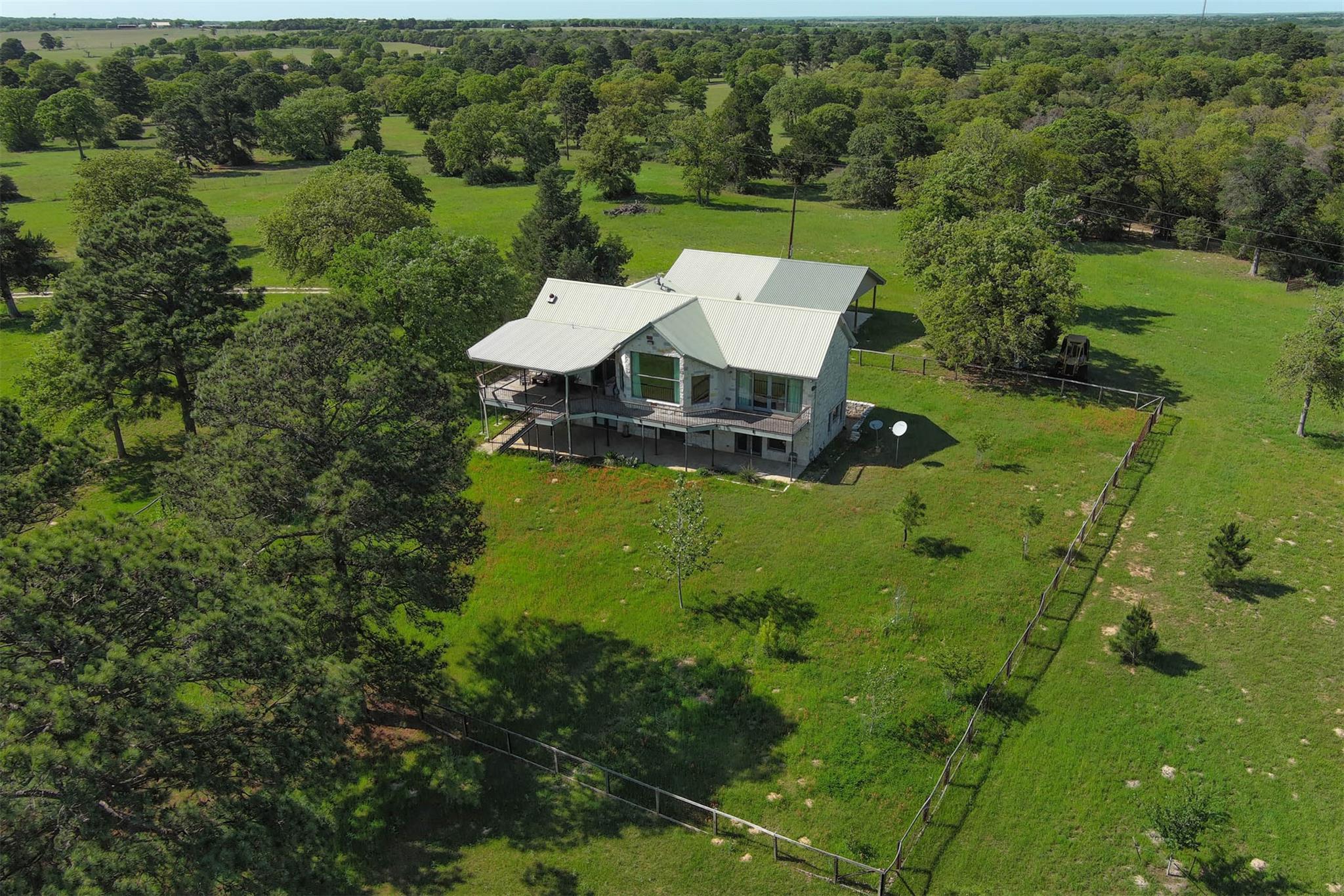 490 John Craft Rd Property Photo