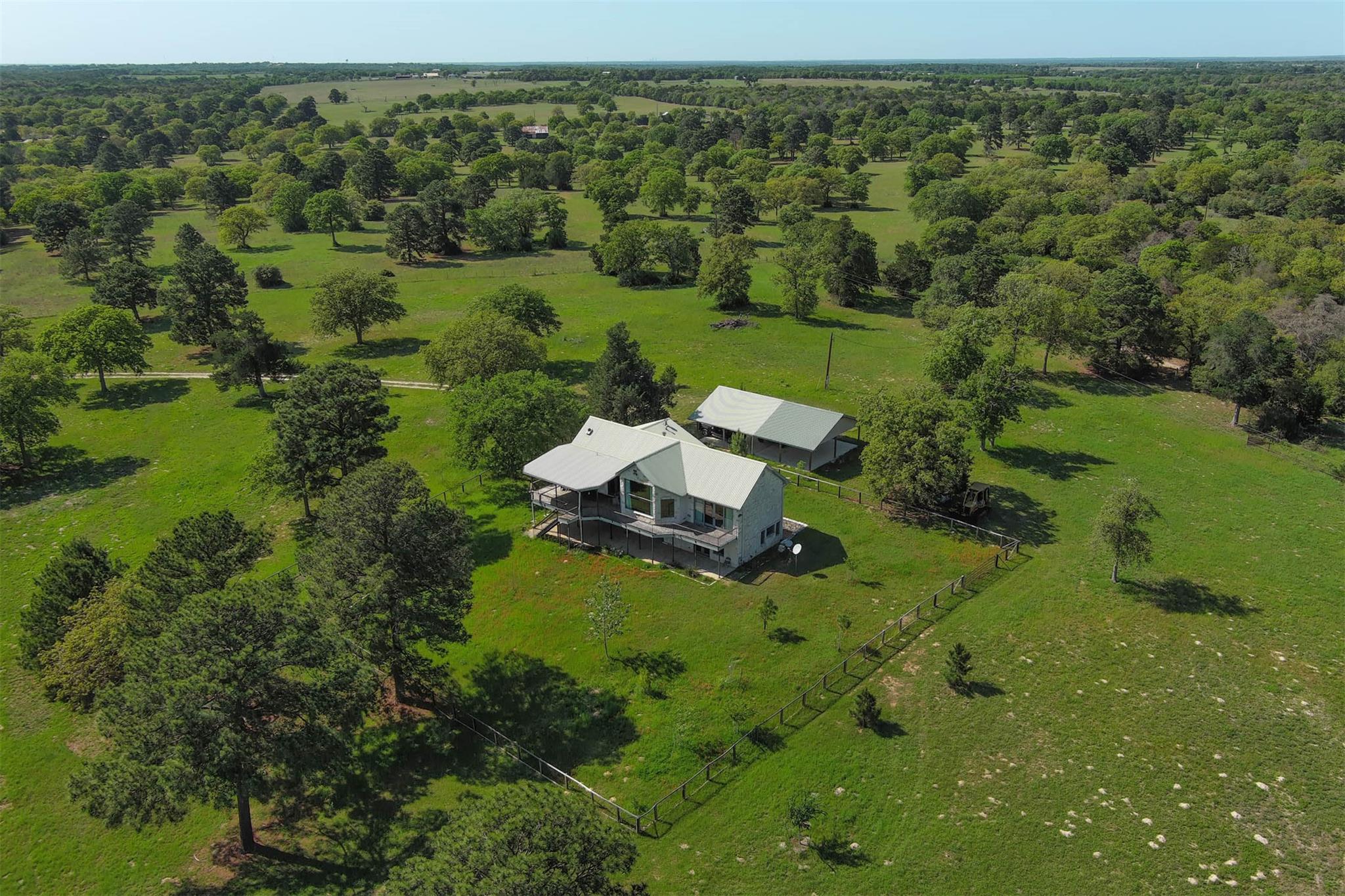 490 John Craft Rd Property Photo 1