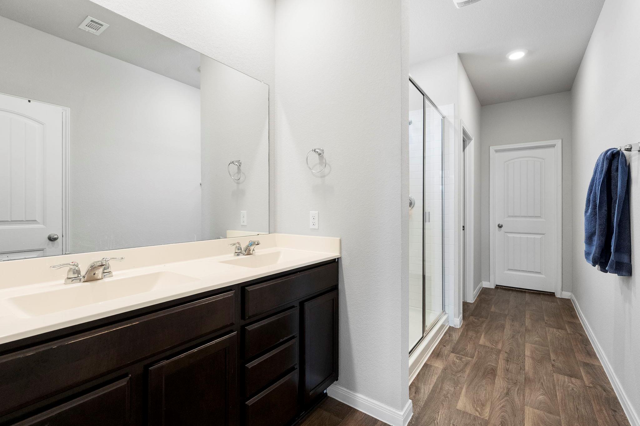 101 Antrim Cv Property Photo 16