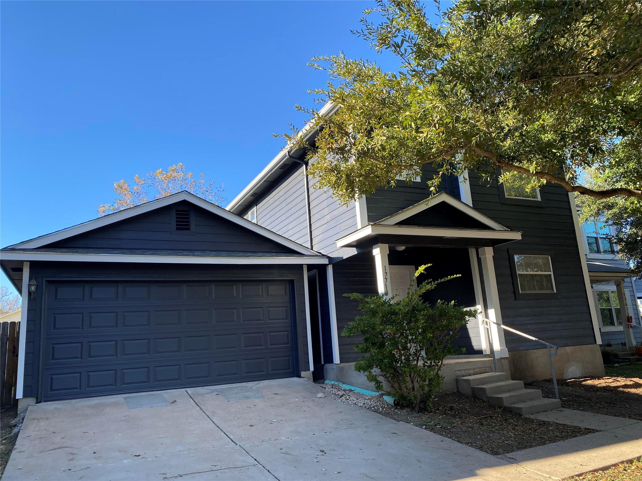 17701 Powder Creek Dr Property Photo 2