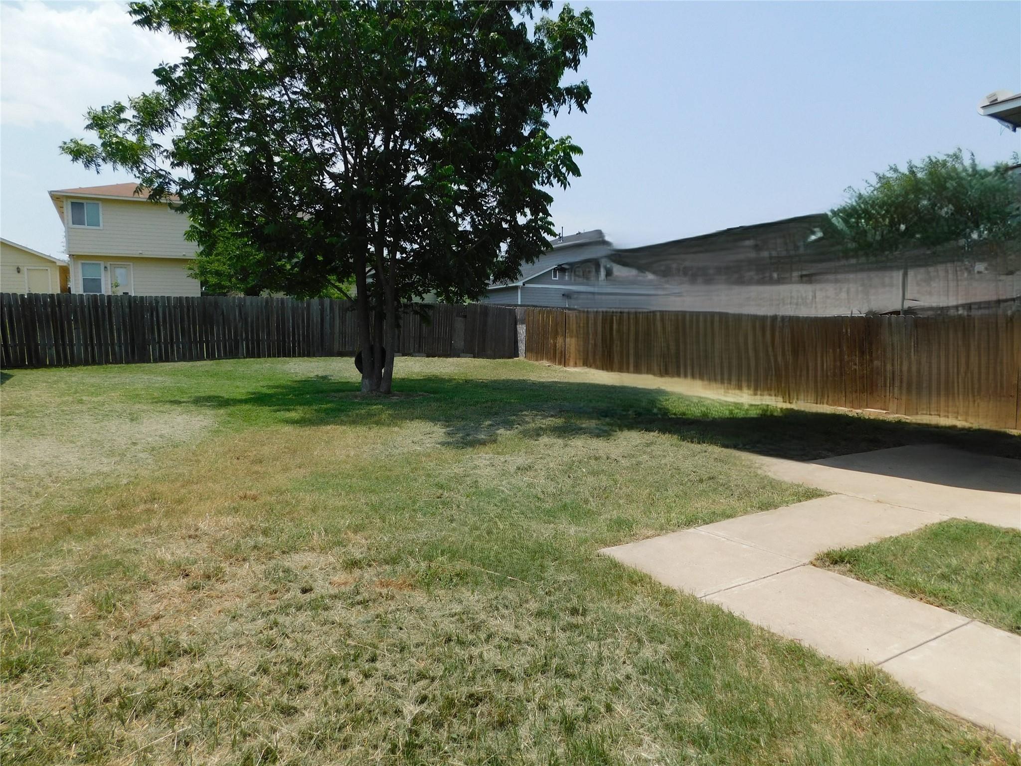 17701 Powder Creek Dr Property Photo 6
